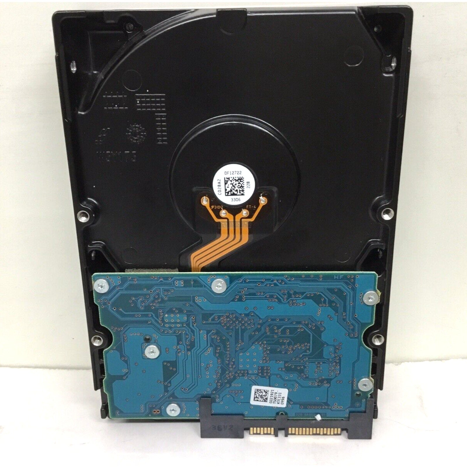 Toshiba 2TB HDD 7200RPM 64MB Cache SATA III 6.0Gb/s 3.5" Hard Drive DT01ACA200