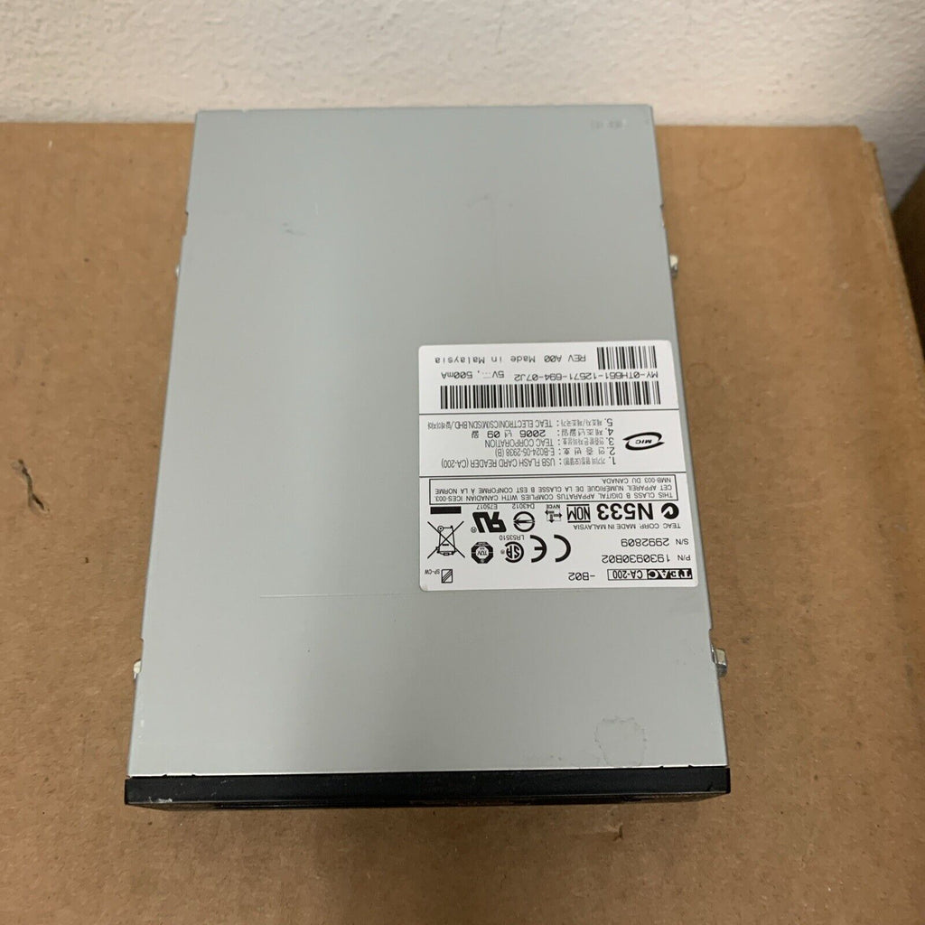 Dell TH661 TEAC CA-200-B02 Dimension Flash Memory Card Reader Dell P/N: 0TH661