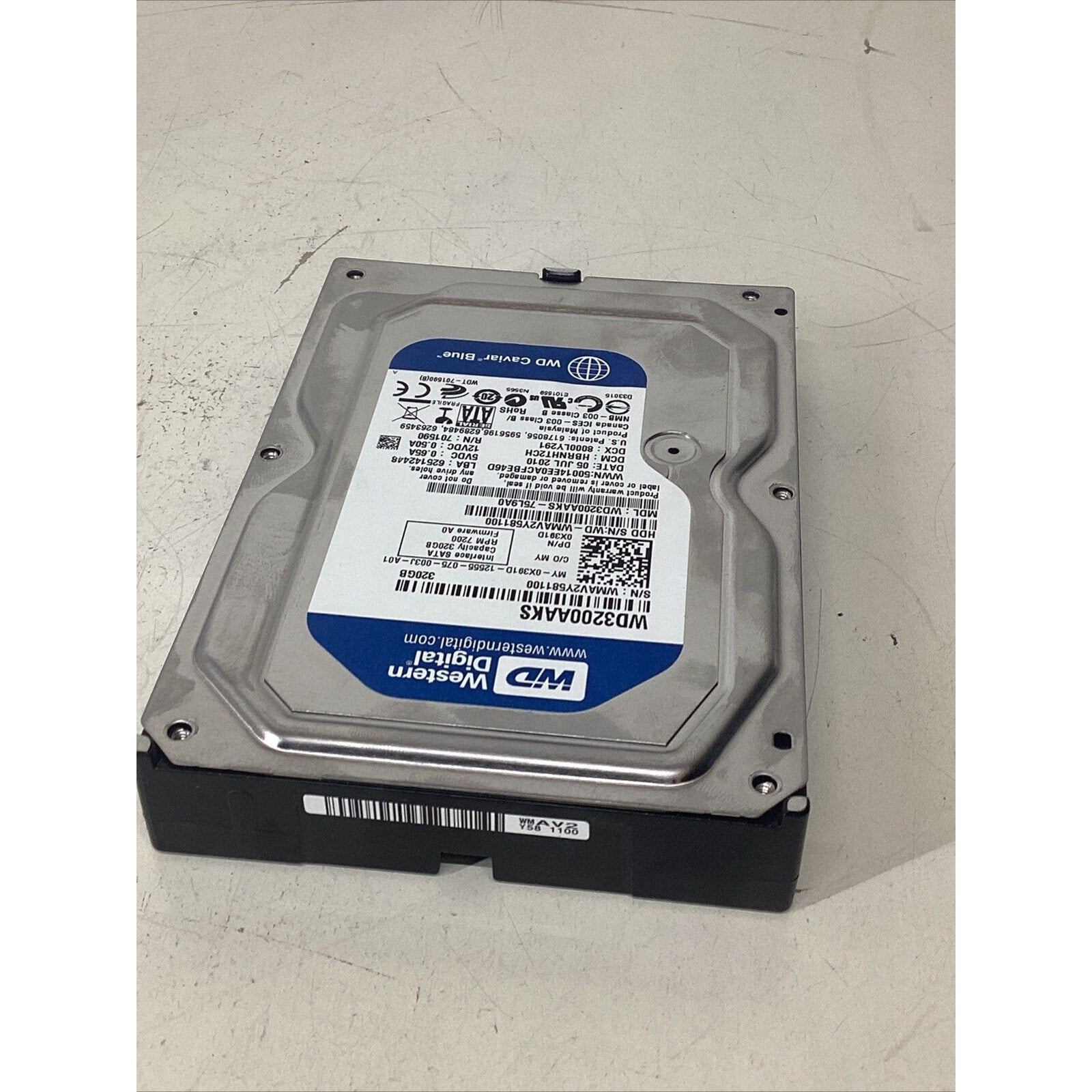 Western Digital Caviar Blue WD3200AAKS 320 GB SATA II 3.5" Hard Drive