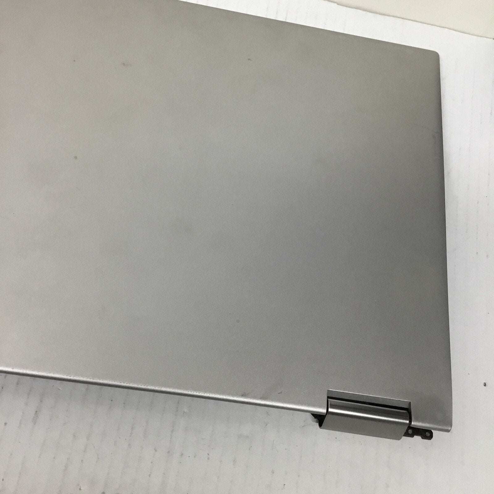 5CB0Q96419 AM27G000E00 OEM LENOVO BACK COVER 730-15IKB 81CU