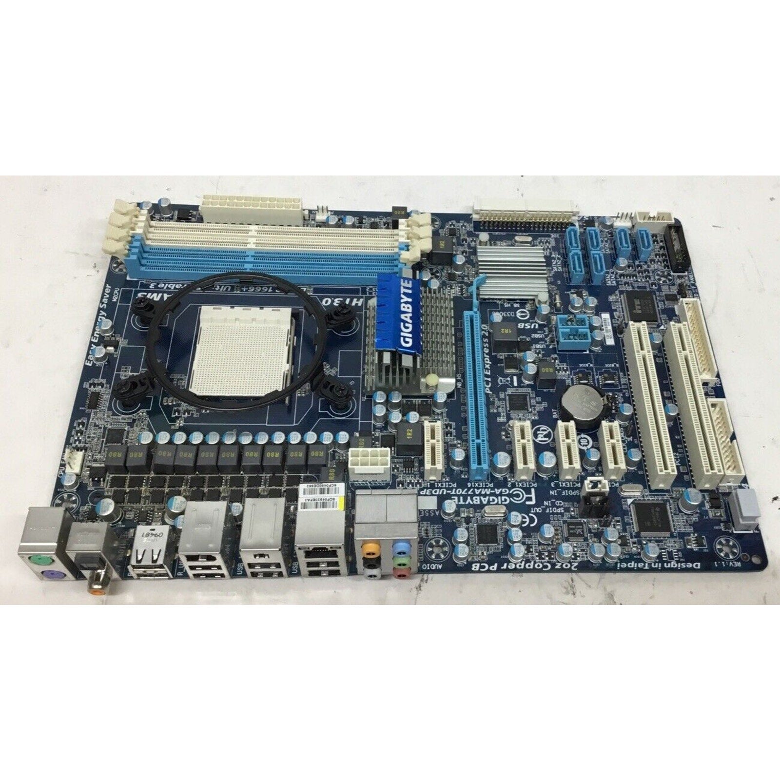 Gigabyte Technology GA-MA770T-UD3P, Socket AM3, AMD Motherboard