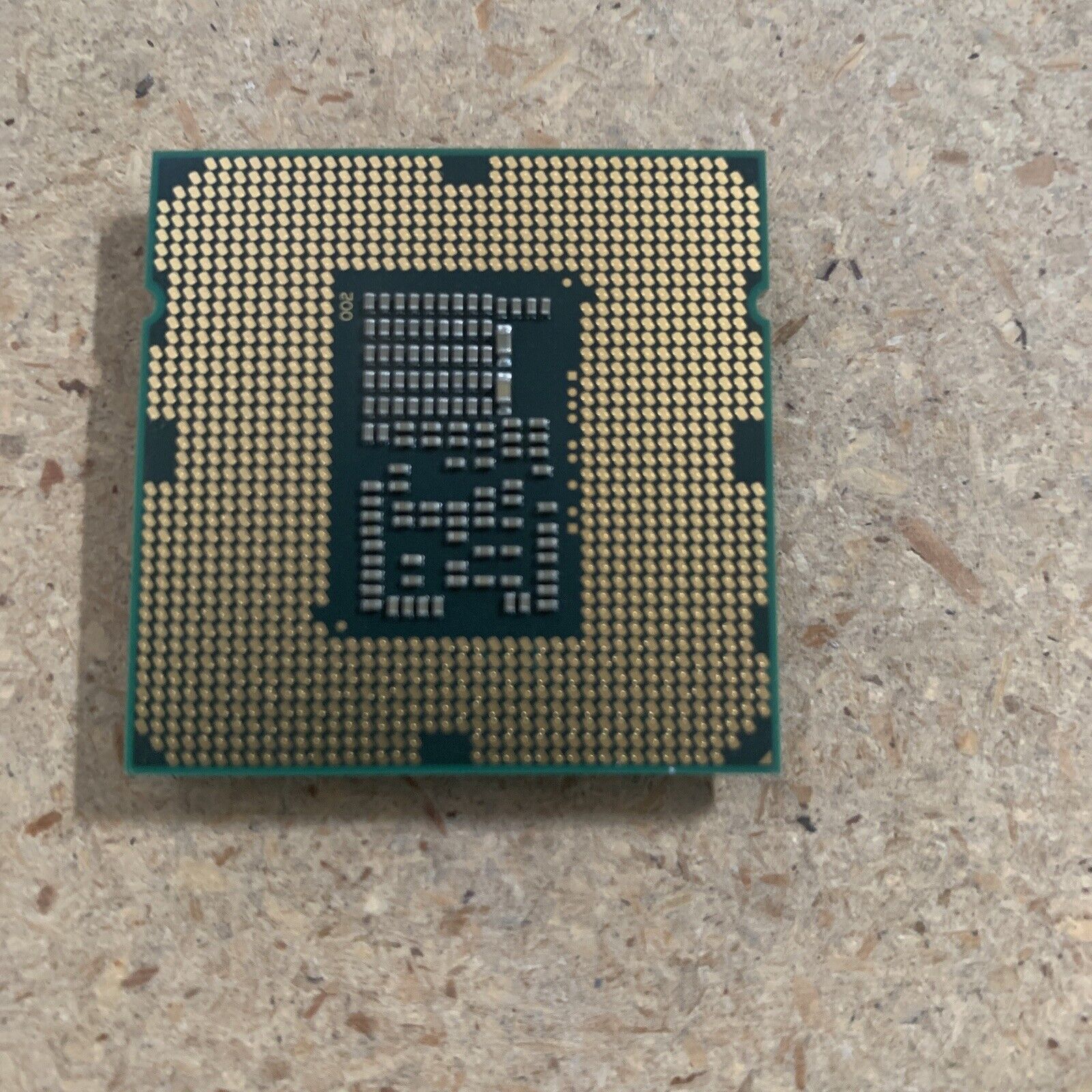 Intel Core i3-550 3.2GHz 4MB 2.5GT/s SLBUD LGA1156 Desktop CPU Processor