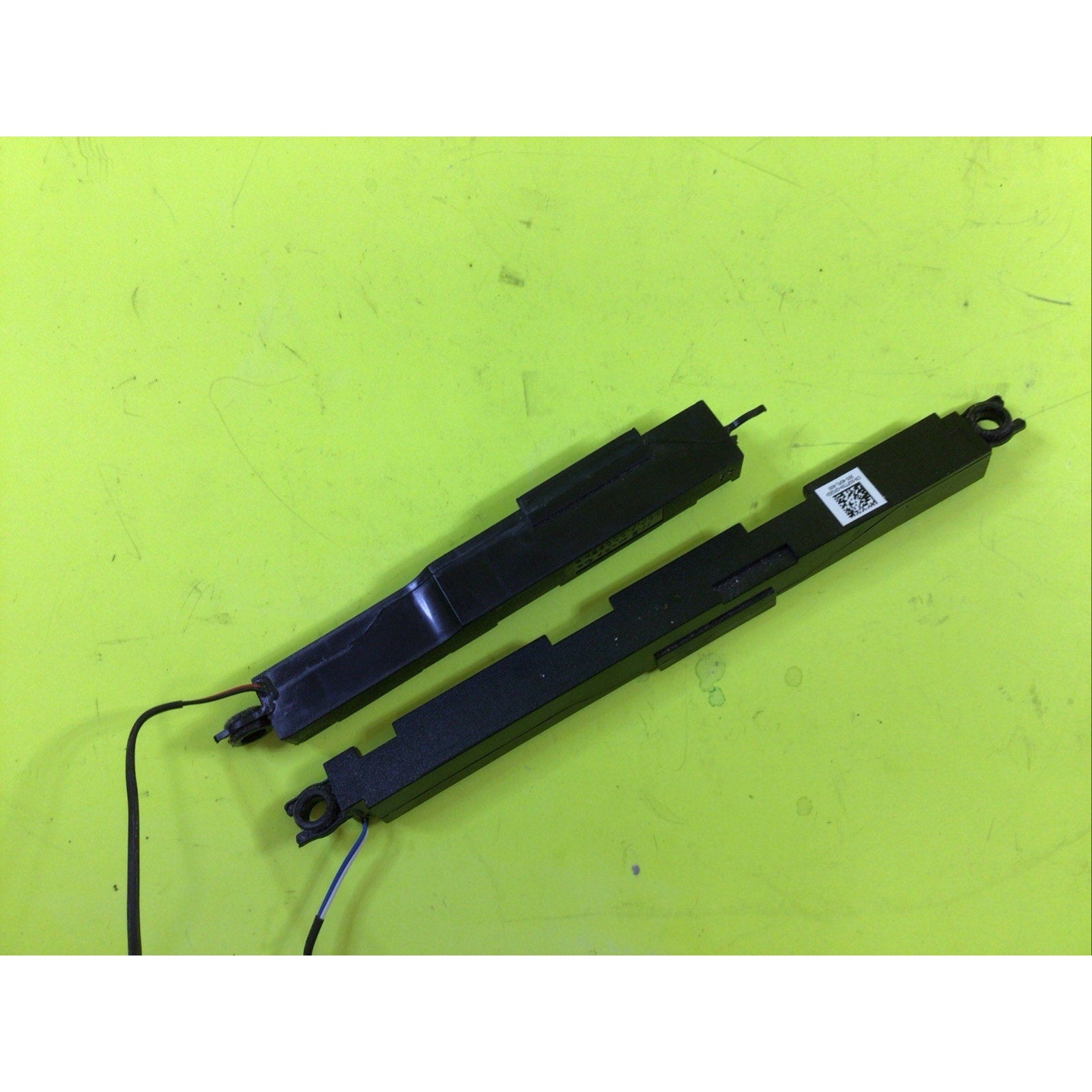 Dell Latitude 5540 E5540 Laptop Left and Right Speakers 0GFT5H