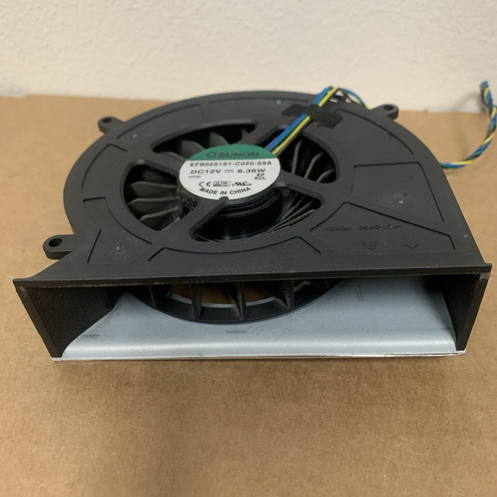 SUNON EFB0251S1-C020-S9A DC12V 6.36W 4PIN CPU Cooling FAN - Lenovo 03T7235