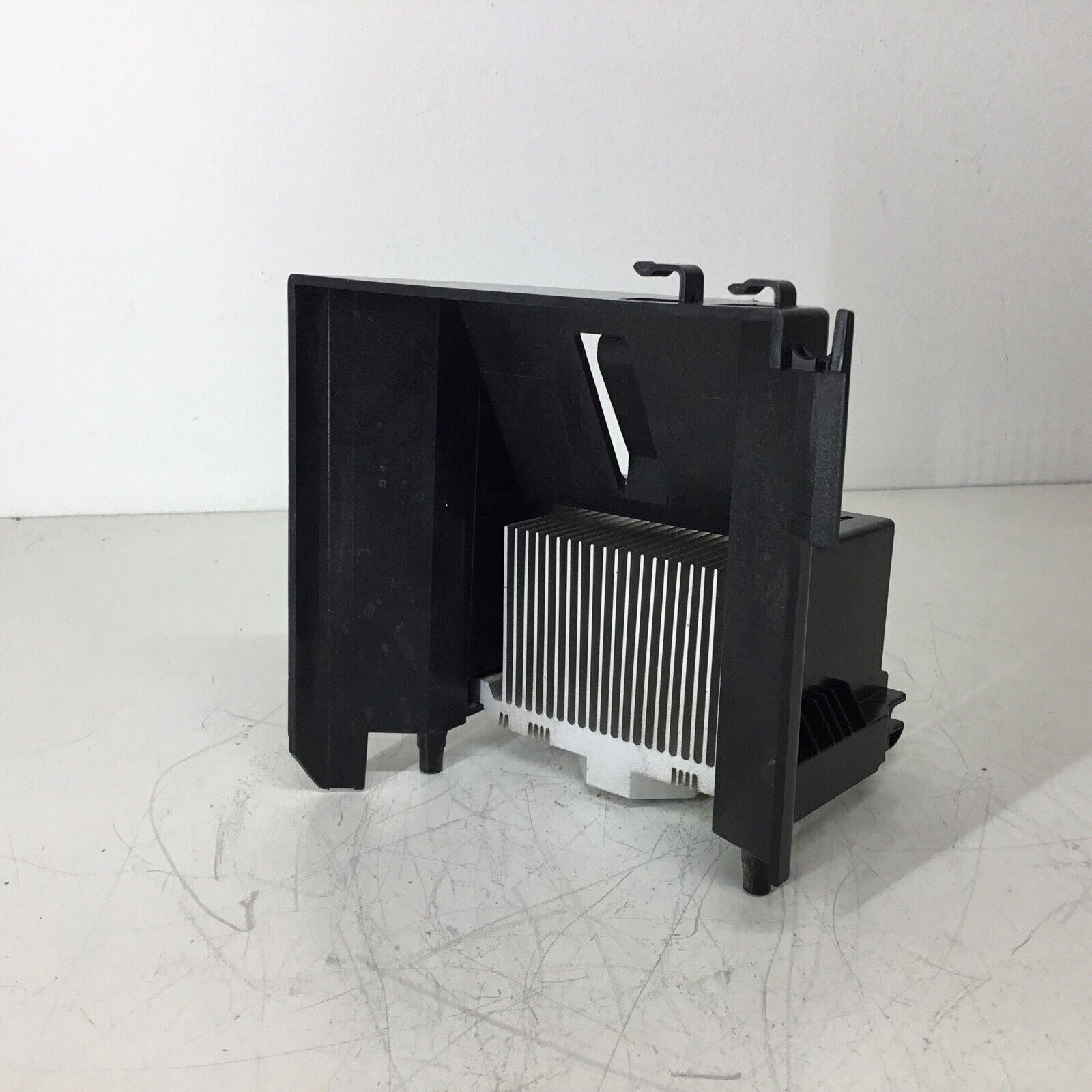 Desktop Cooling Heatsink w Shroud 0K2NV1 K2NV1 Dell Optiplex 780 380