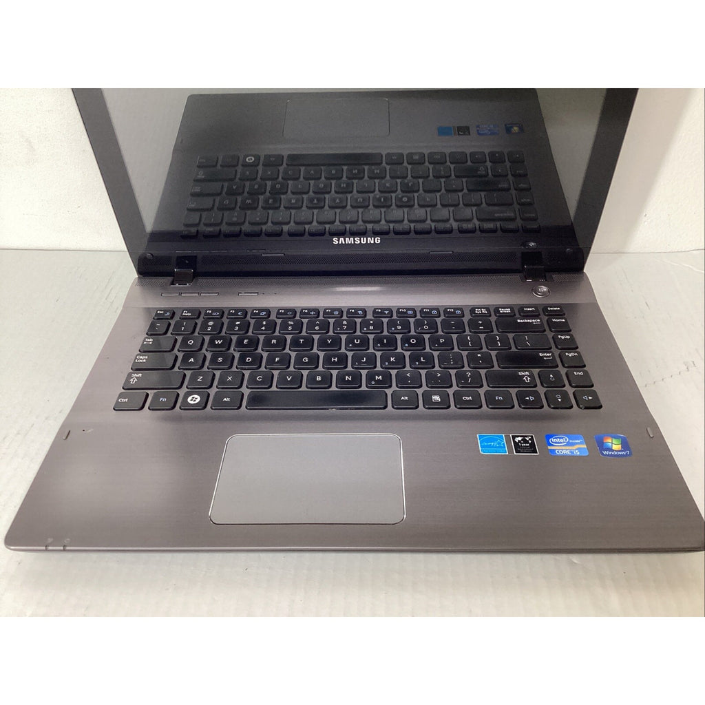 Samsung QX411 14" NP-QX411L-W01UB Intel Core i5 6GB RAM 640GB HDD - For Parts
