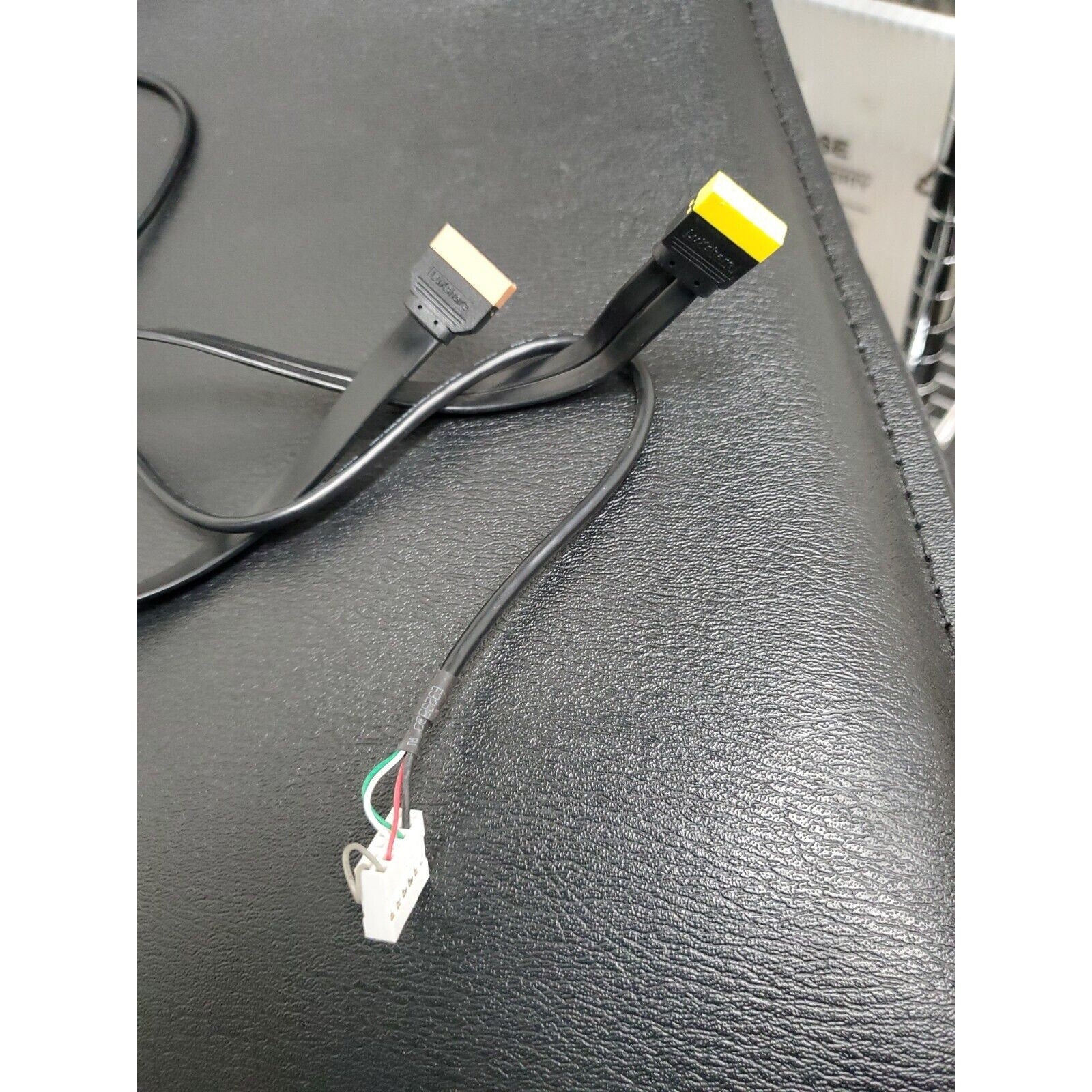 Lenovo H30-05 Desktop PC Audio USB Card Reader Board w/ Cables BU6B69 REV 1.4