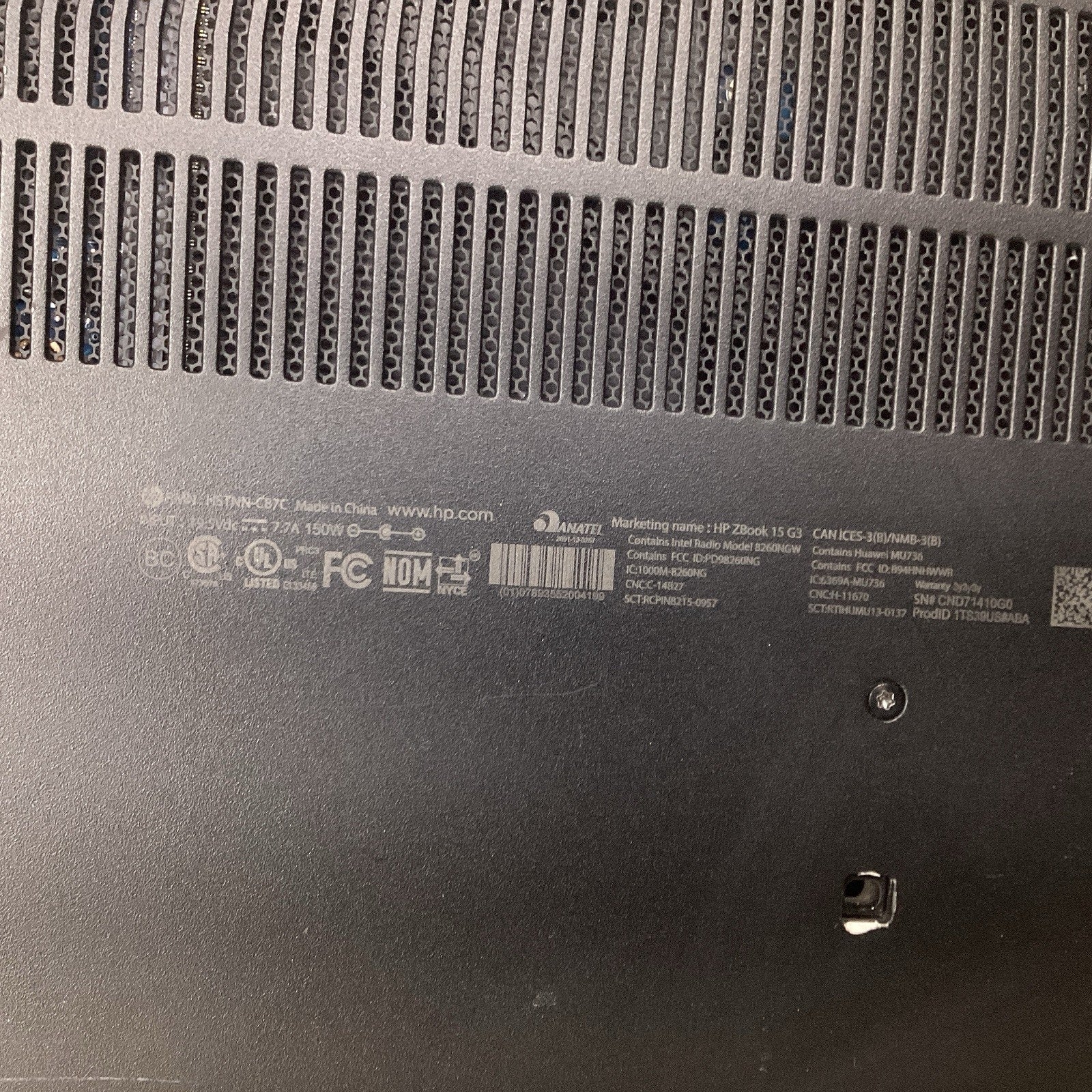 HP ZBook Studio G3 15" Intel Xeon No RAM, HDD No Power - For Parts