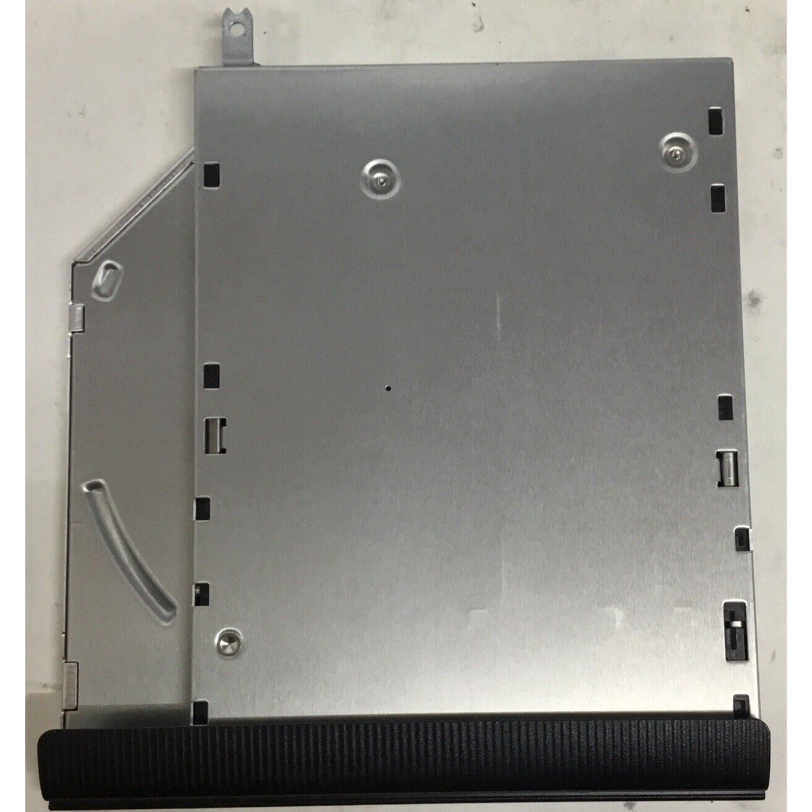 Dell Inspiron Laptop n5050 DVD-RW SATA Optical Disk Drive 0XMW3R UJ8C1