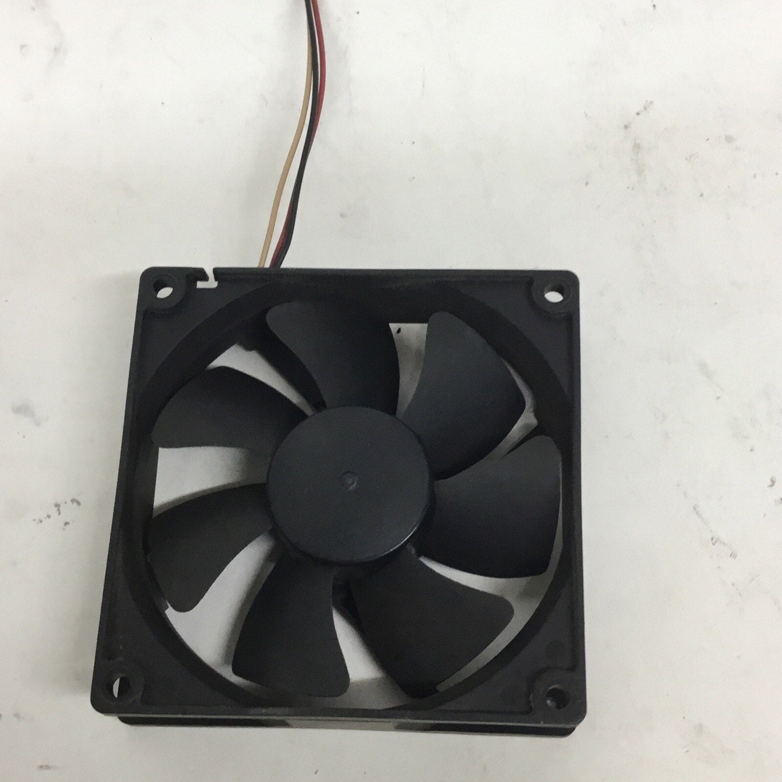 Desktop Computer AVC F9025S12L 3 Wire Cooling Fan
