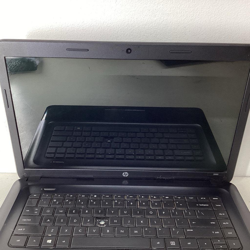 HP 2000-2c29NR 15" Notebook PC 4GB RAM Missing Parts Read Description-For Parts