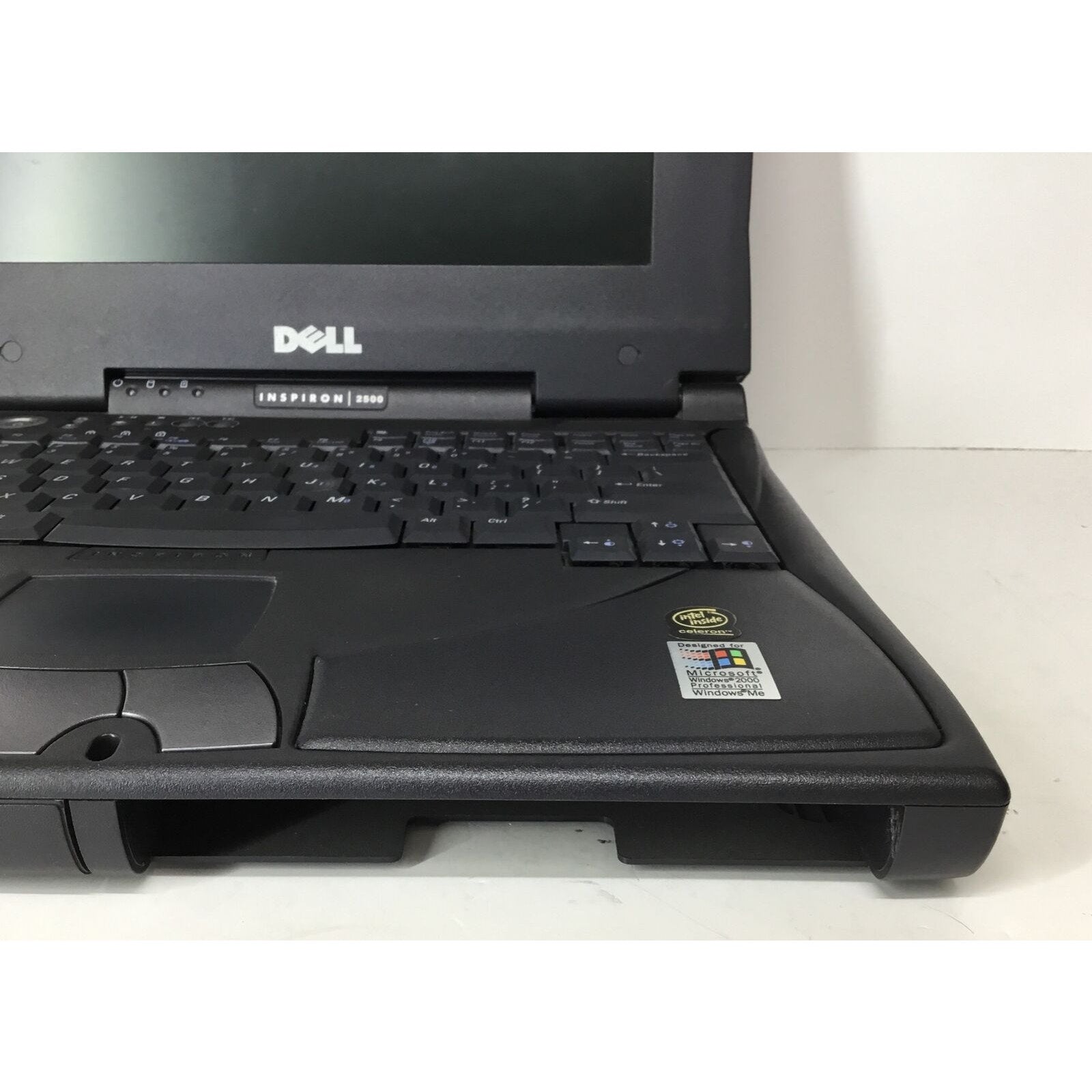 Dell Inspiron i2500 Laptop PP02L FOR PARTS