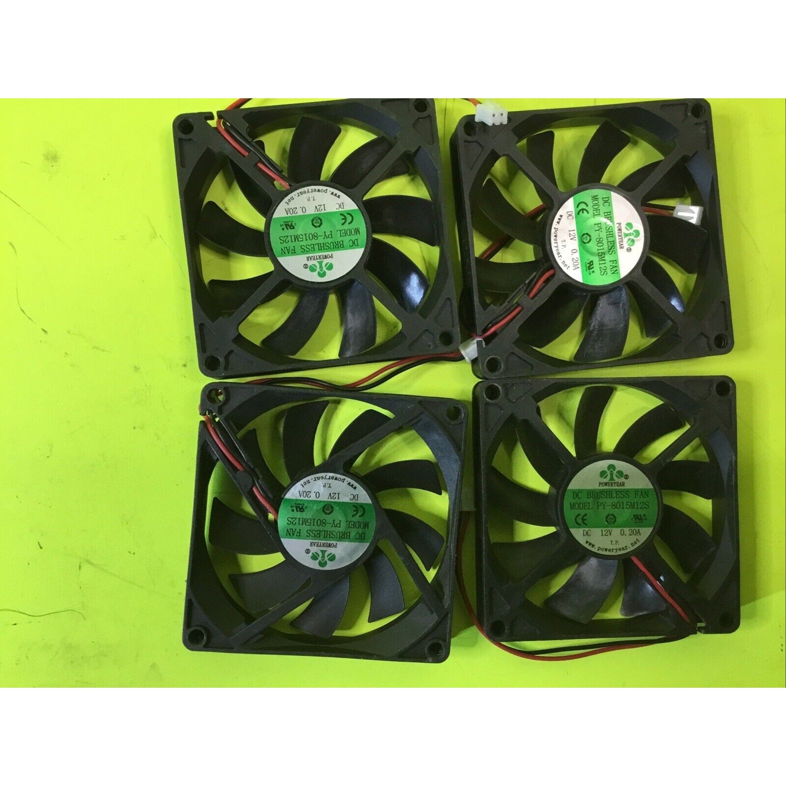 Lot of 4x DC BRUSHLESS FANS PY-8015M12S