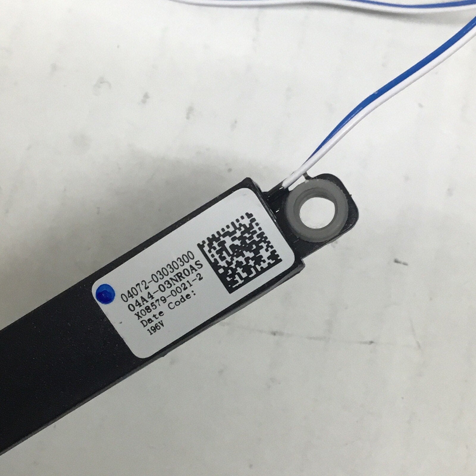 Asus VivoBook F512D / F512DA Internal Speakers L+R 04A4-03NR0AS