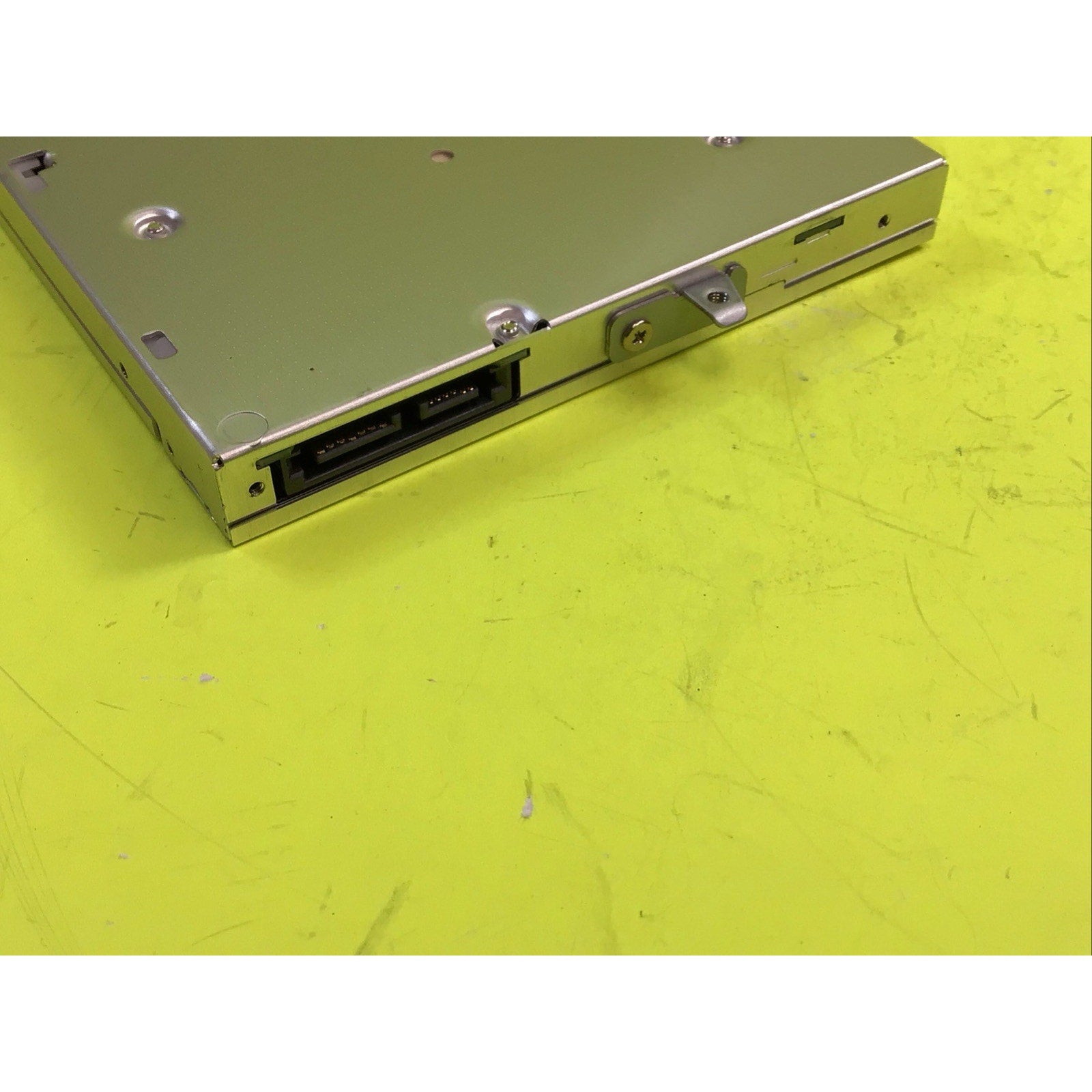 659877-001 HP DVD DRIVE W/ BEZEL SATA