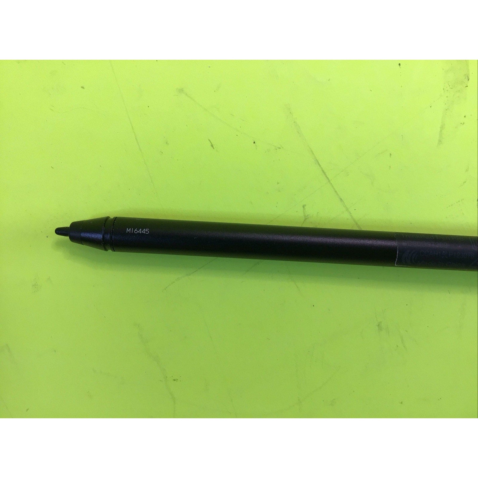 Lenovo ThinkPad Yoga 4 Stylus and Bracket