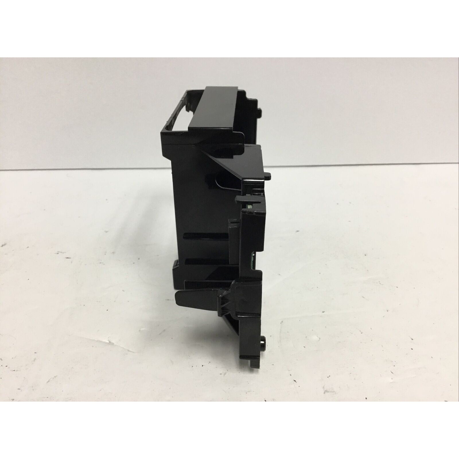 Dell P/N P8402 Fan Shroud - No Fan, Plastic Only