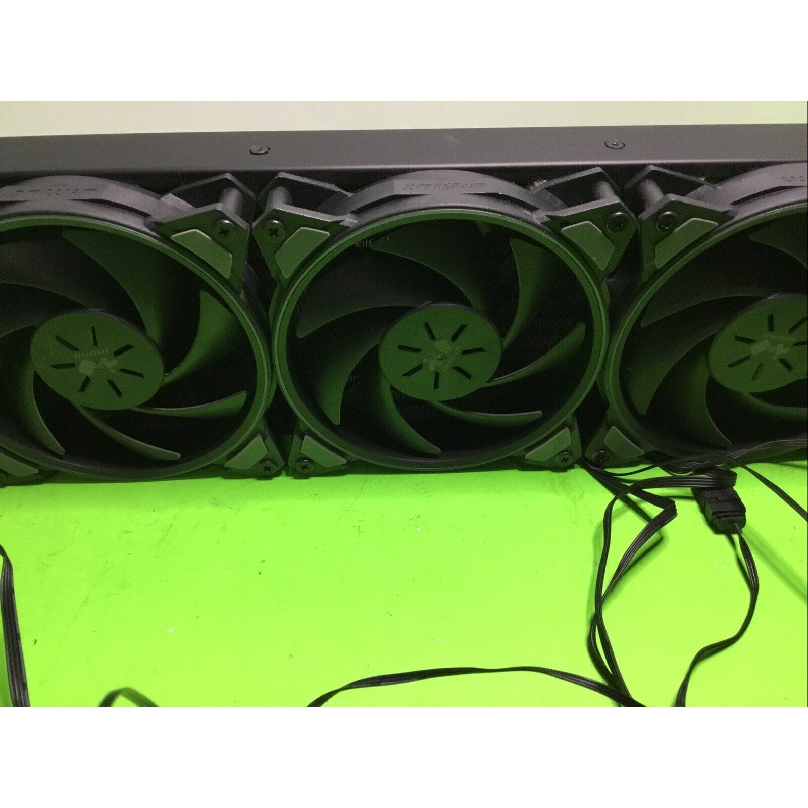 iBUYPOWER 360mm Radiator CPU Liquid Cooler (3x120mm Fans) RGB FOR PARTS