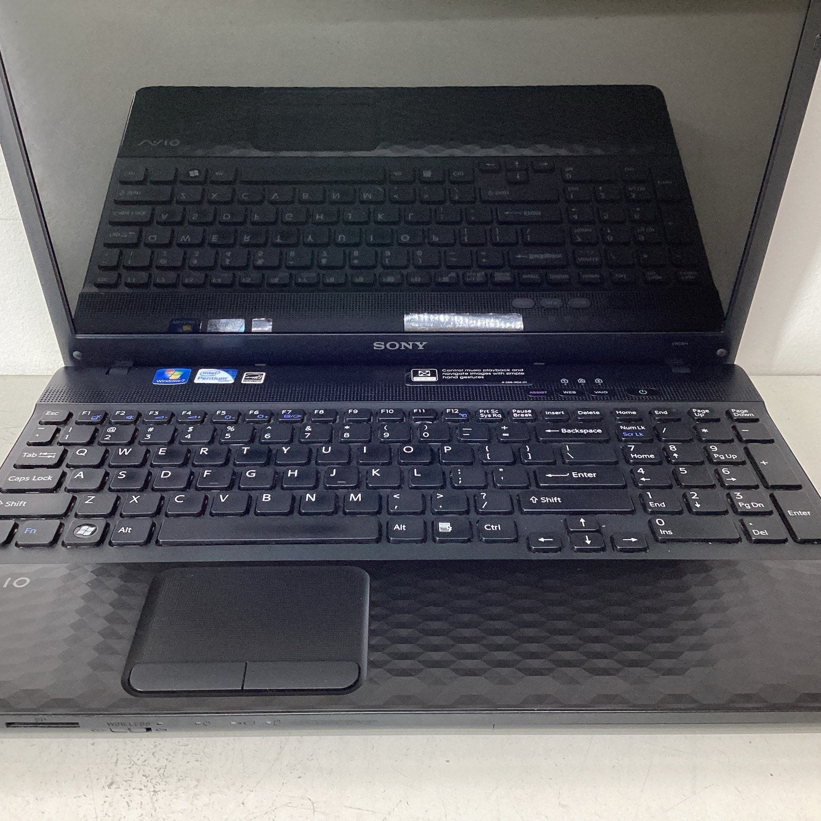 Sony VAIO PCG- 71912L 15.6" Laptop Intel Pentium 4GB RAM 500GB HDD - For Parts