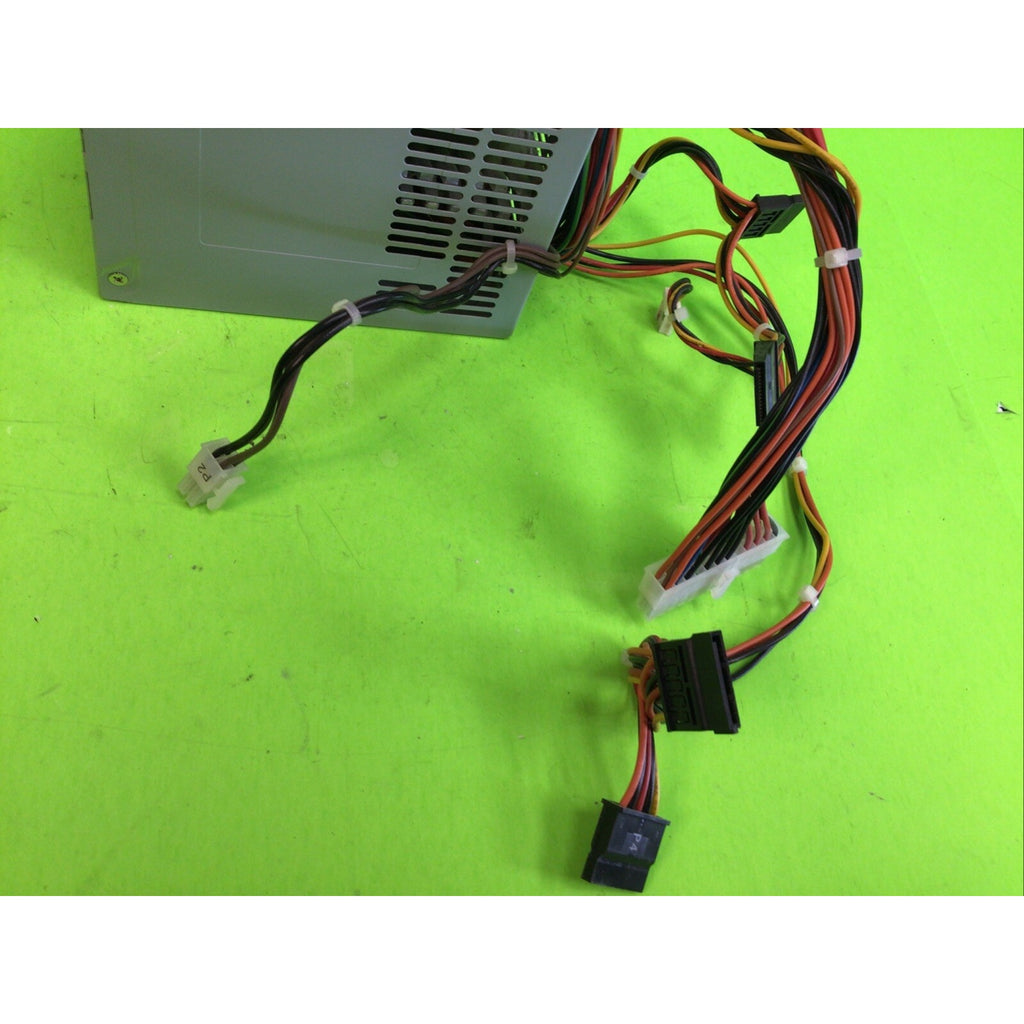 Dell 0XW601 300-Watts Power Supply 24/4 PIN ATX SATA DELTA DPS-300AB-24