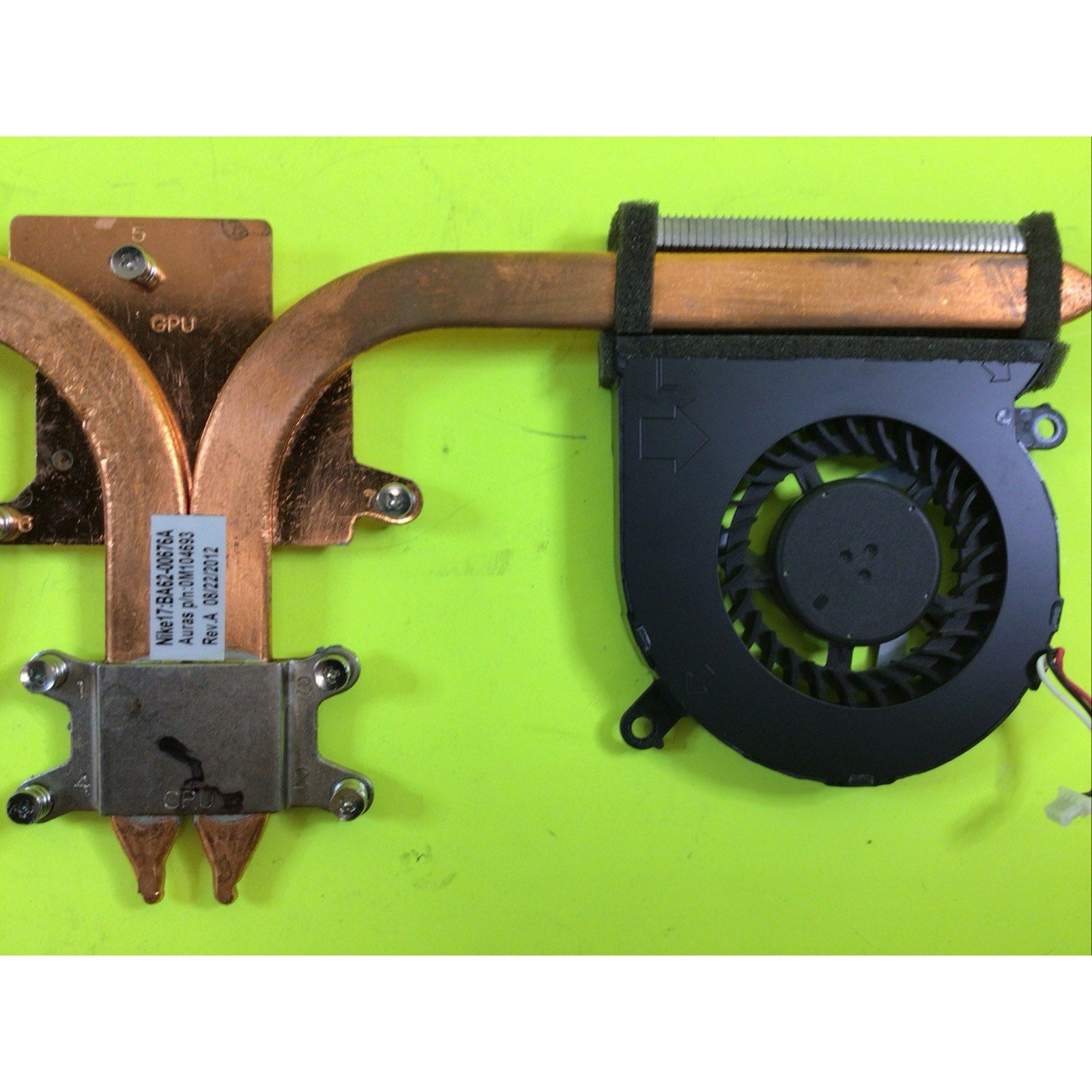 Samsung 770Z NP770Z7E CPU Fans and Heatsink Set Nike17:BA62-00676A