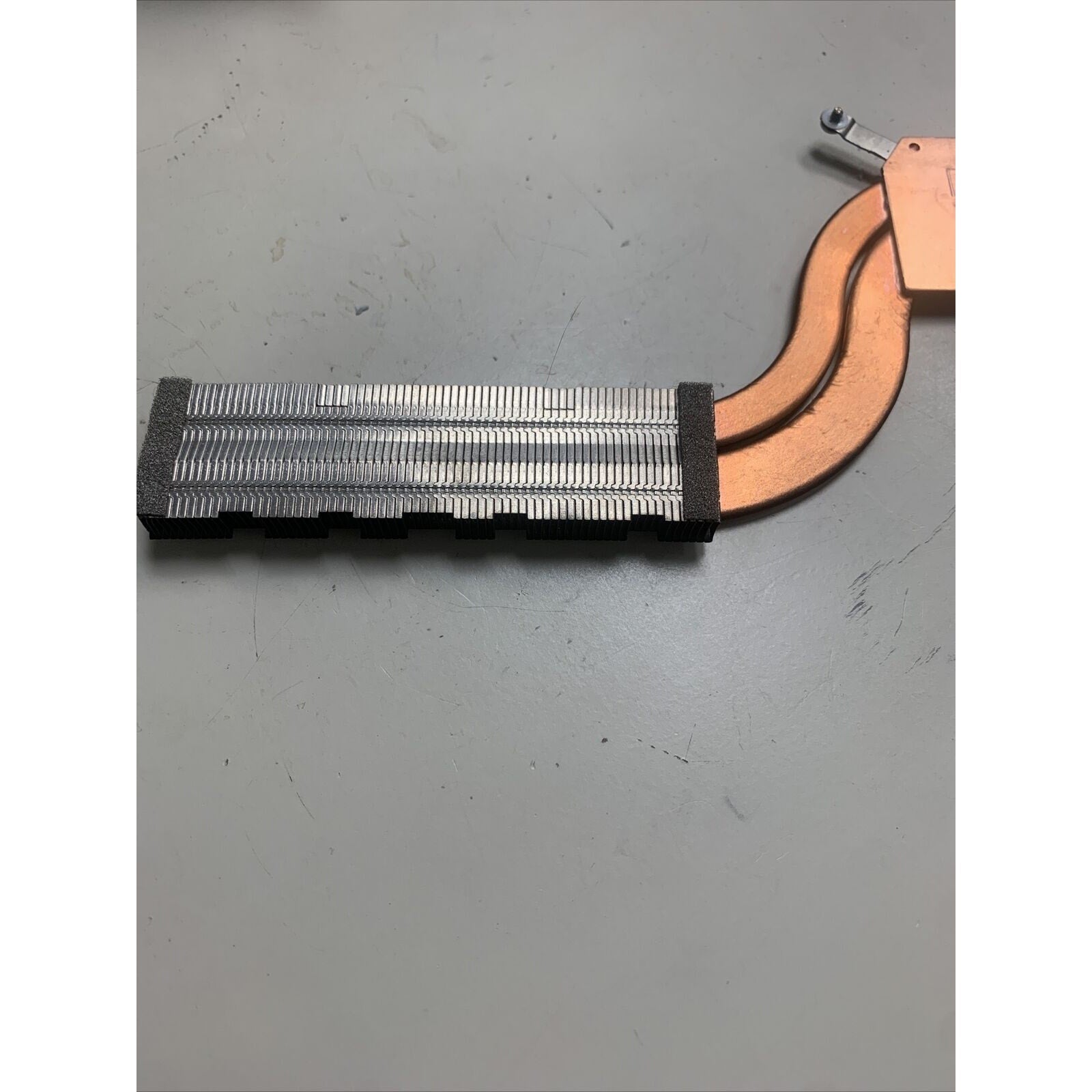 5H40S20163 - HeatSink FG UMA AVC Heat Sink 5H40S20163 Pulled From Lenovo Ideapad