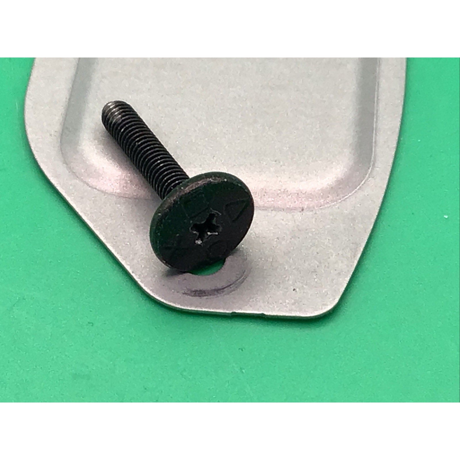 PlayStation 5 NVMe SSD Expansion Cover Plate Shield with Screw