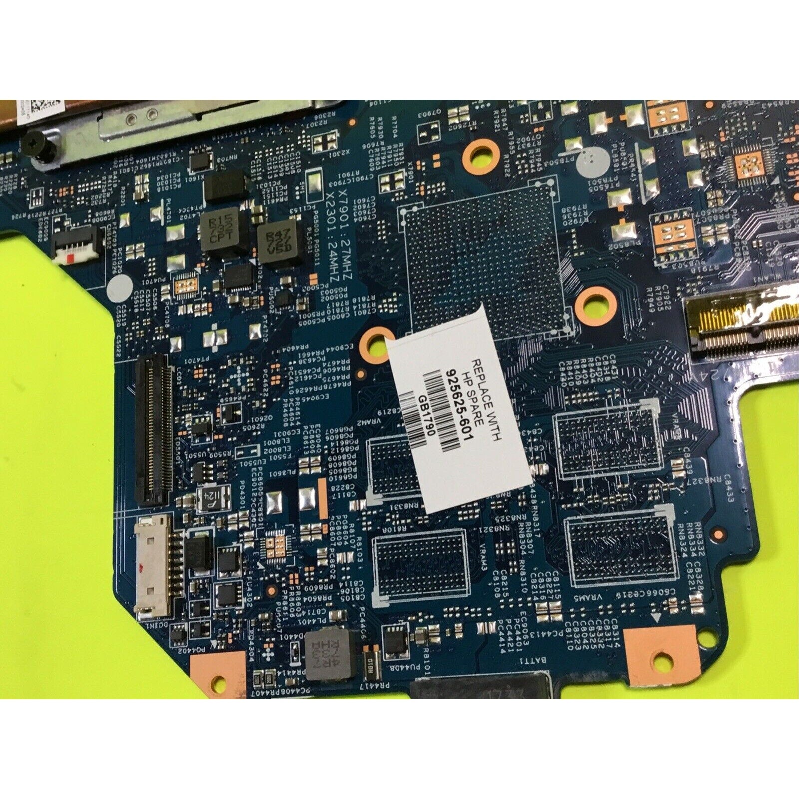 HP Intel Core i3-7100U Motherboard 925625-601