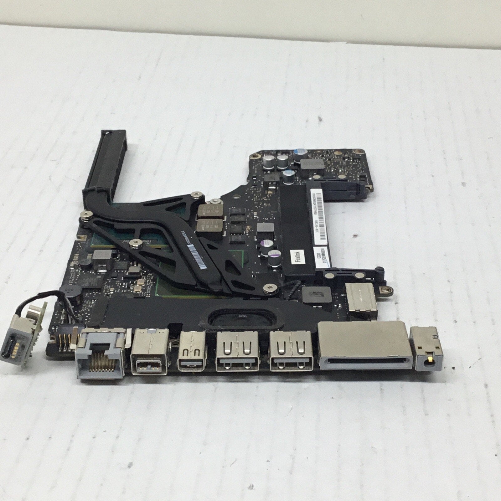 Apple MacBook Pro 13" A1278 2.4GHZ Logic Board 820-2879-B 661-5559