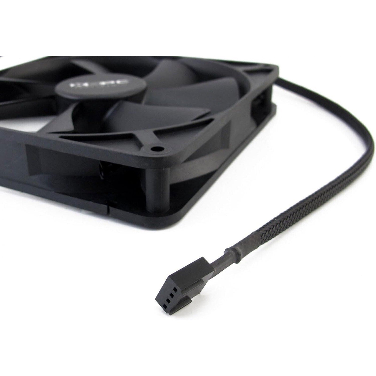 XSPC Pro Series 140mm Fan - PWM 500-2000RPM Black (3 Pack)