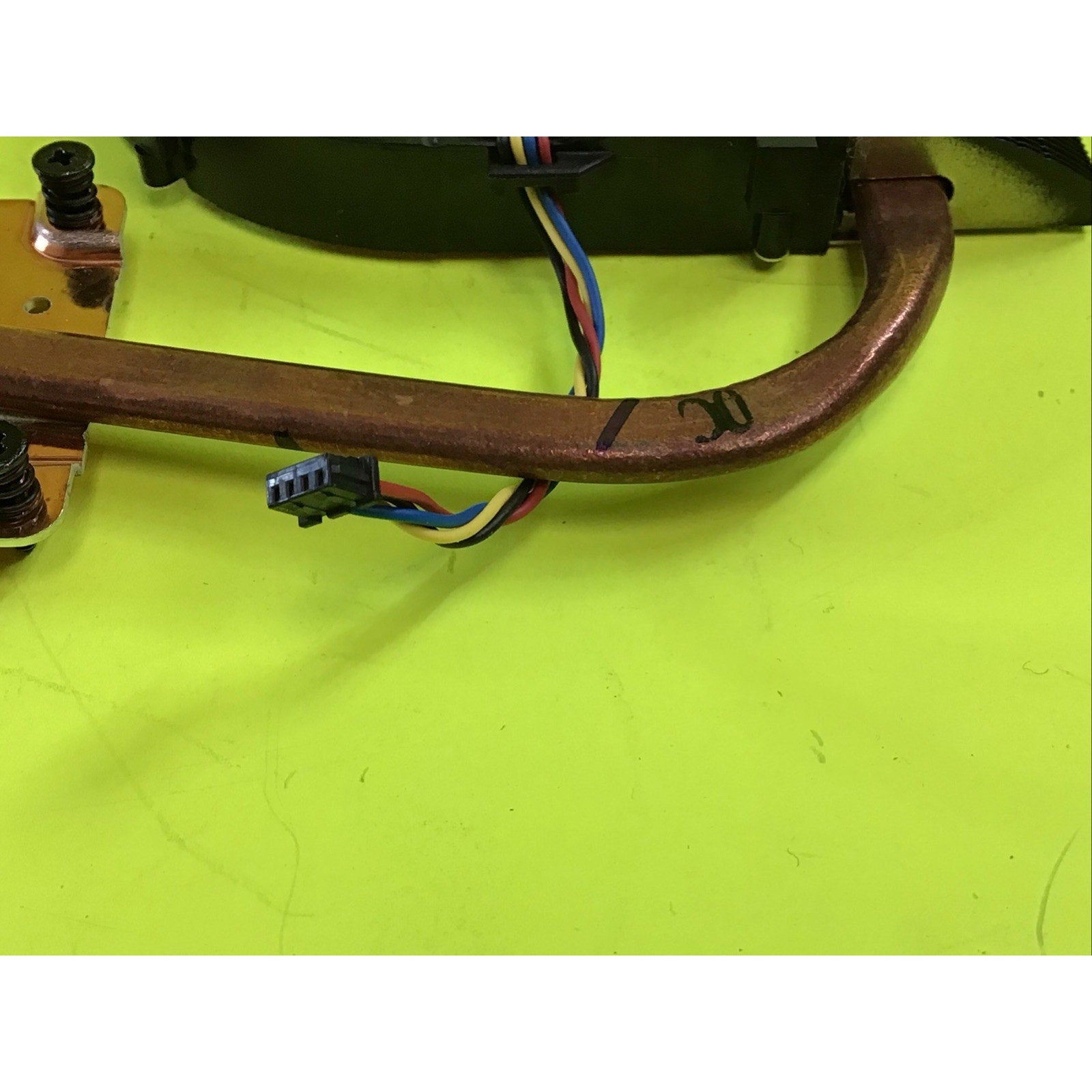 HP 2000 Series CPU Cooling Fan and Heat Sink 657145-001