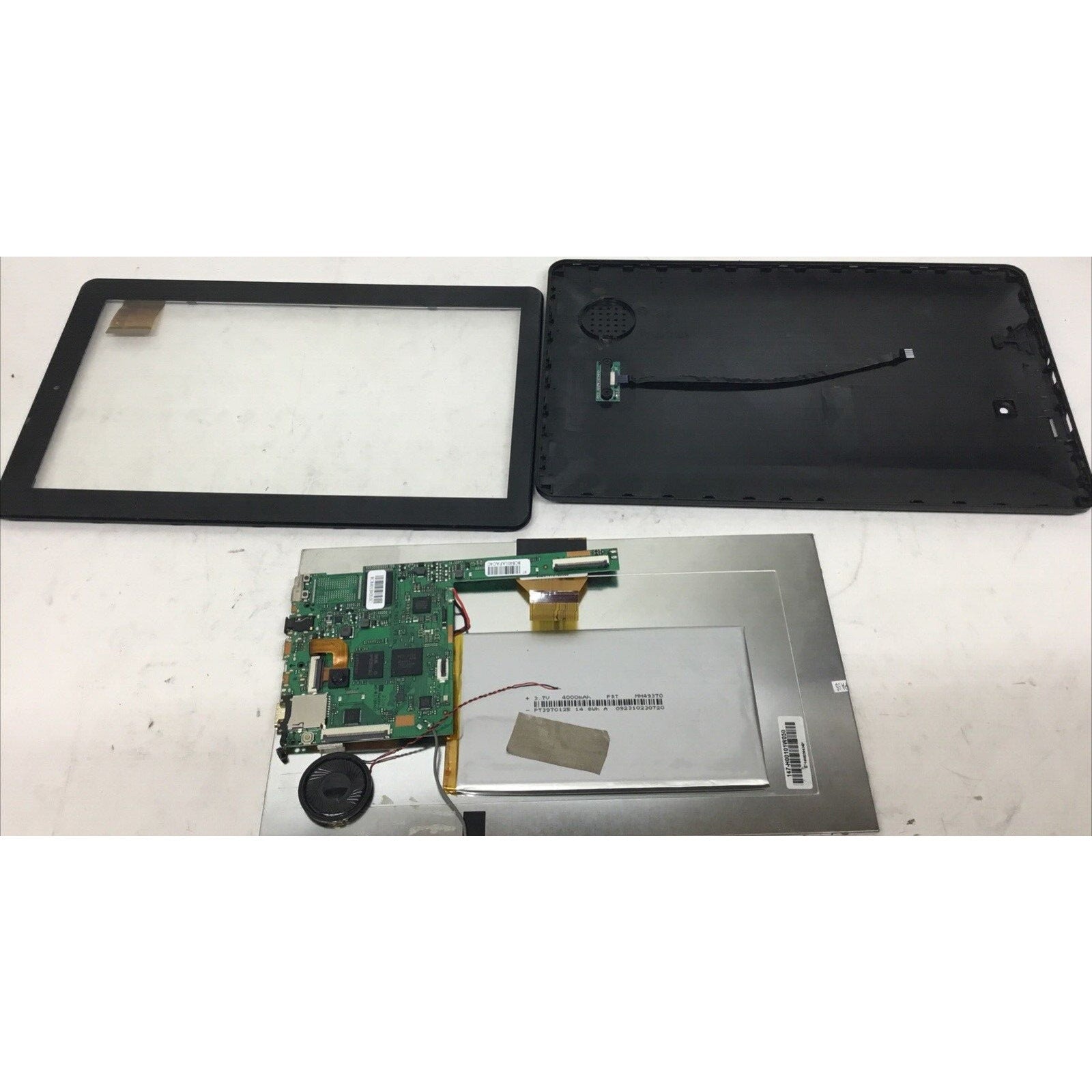 PARTS ONLY RCA Pro10 Edition Tablet with Folio 10" Screen 16Gb