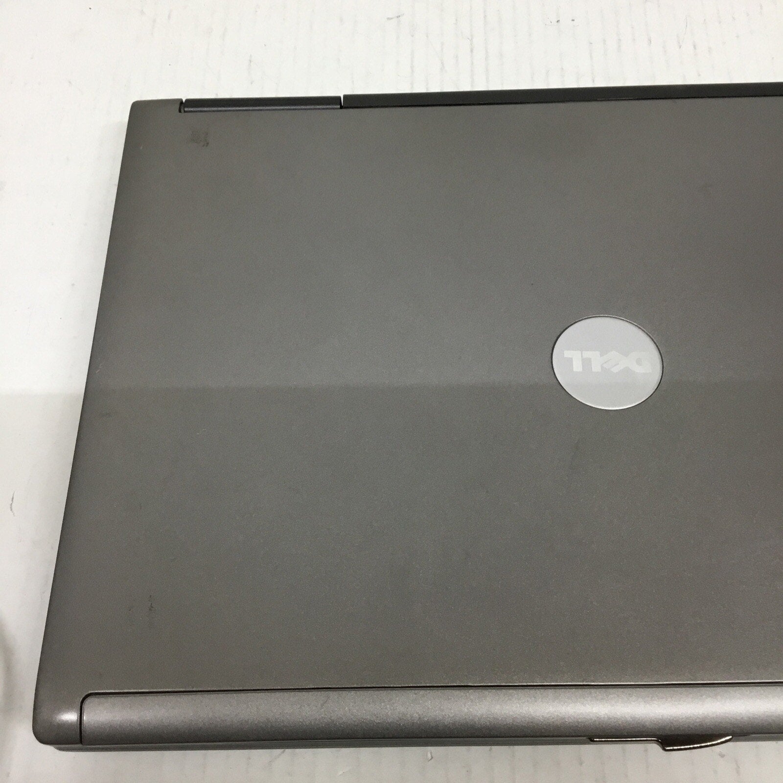 Dell Latitude D620 14" Laptop Intel Core 2 Duo WiFi 2GB RAM 1TB WinXP *READ*
