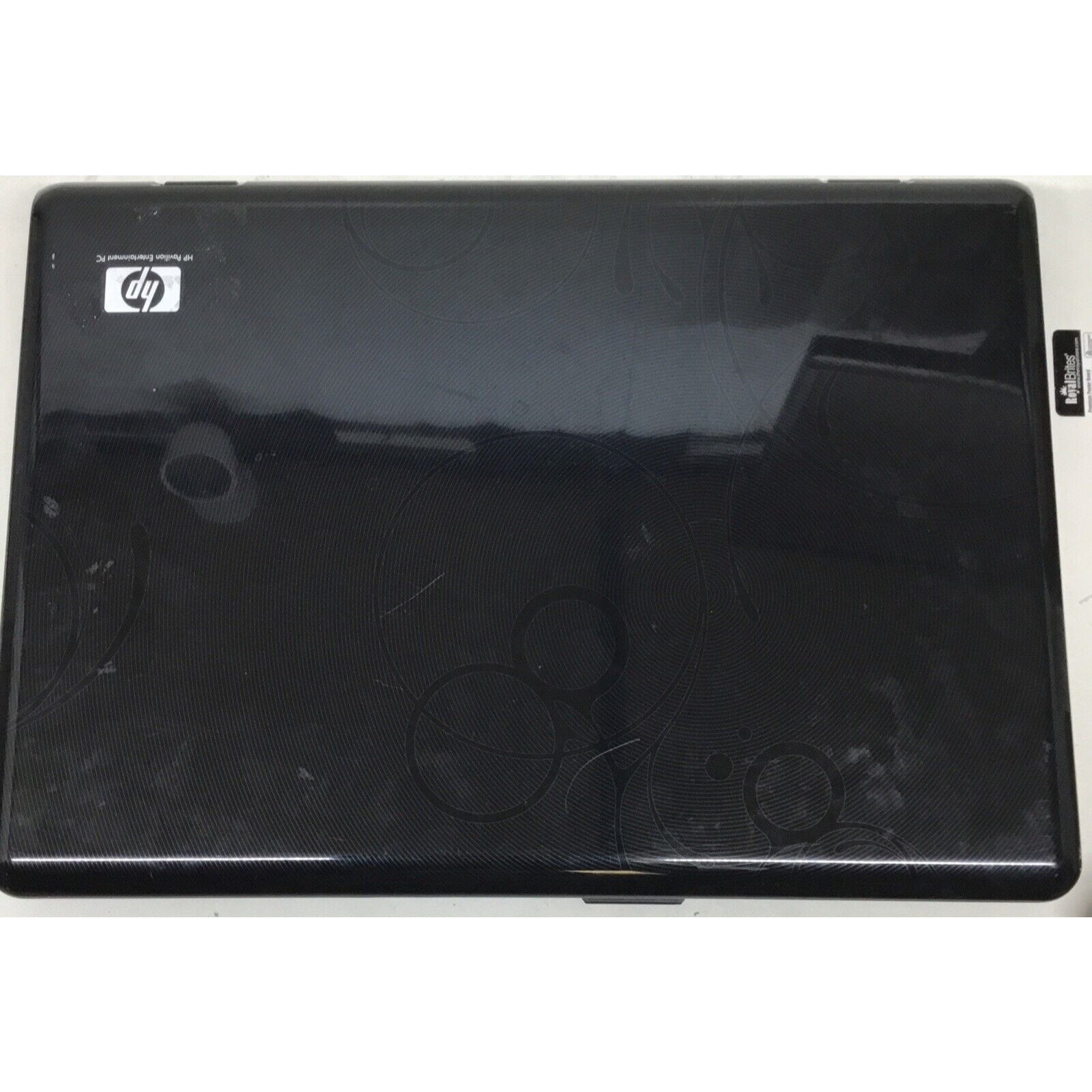 HP Pavilion Dv9700 AMD Turion 64X2 - 2GB RAM - NO HDD OR ADAPTER- READ DESCPTION