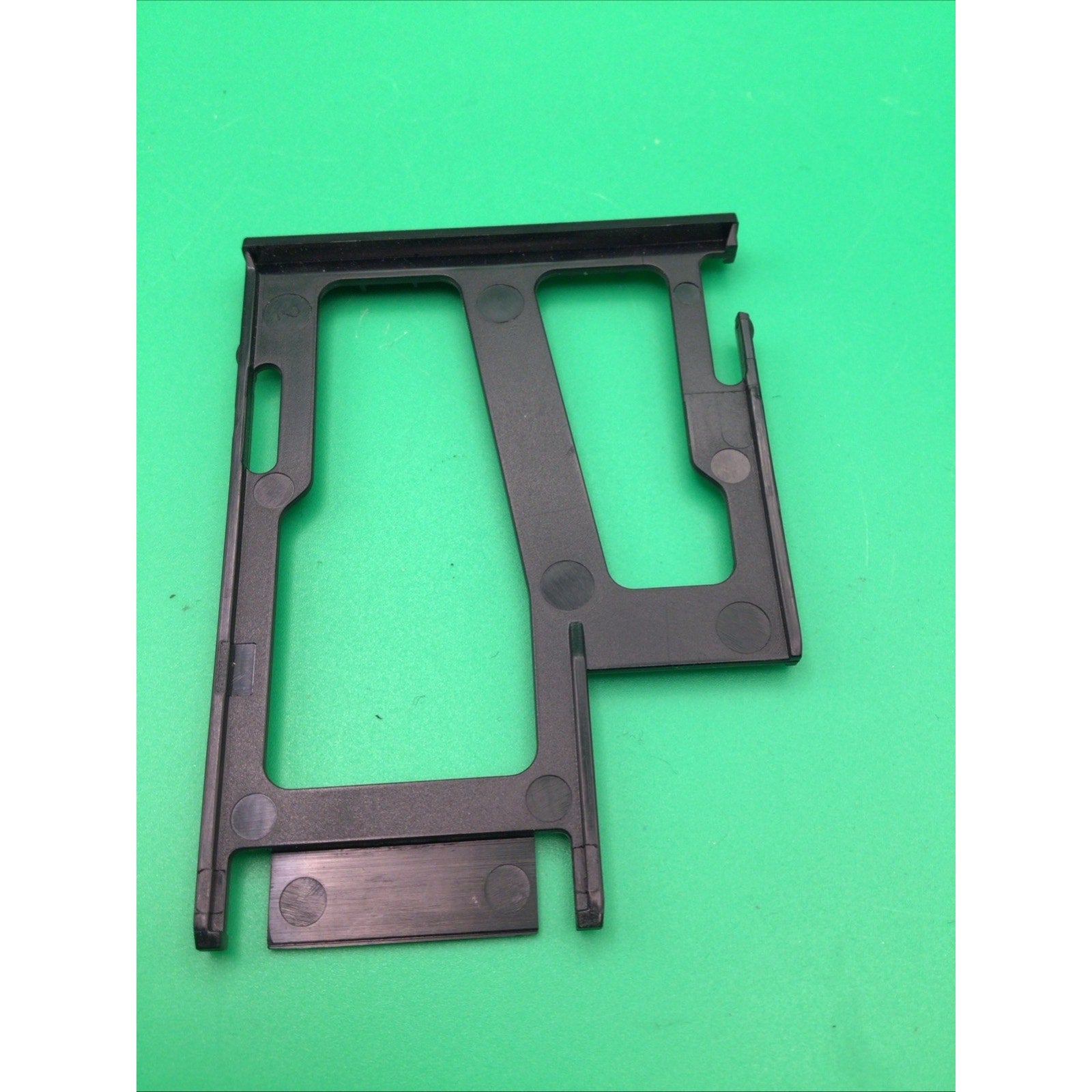 Dell Inspiron 1750 Express Card Cover P8M05