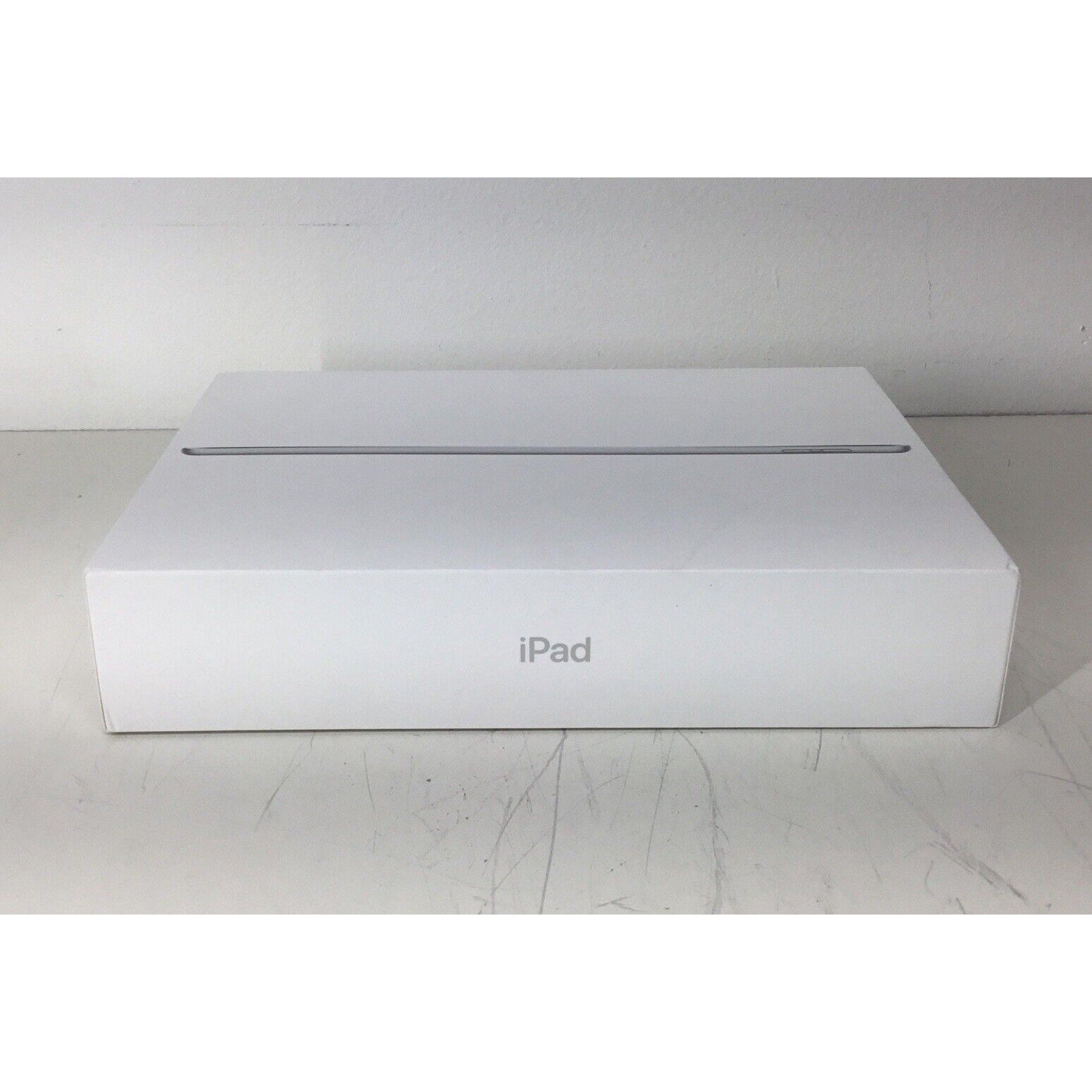 iPad 9th Generation Wi-Fi 64GB Silver BOX ONLY