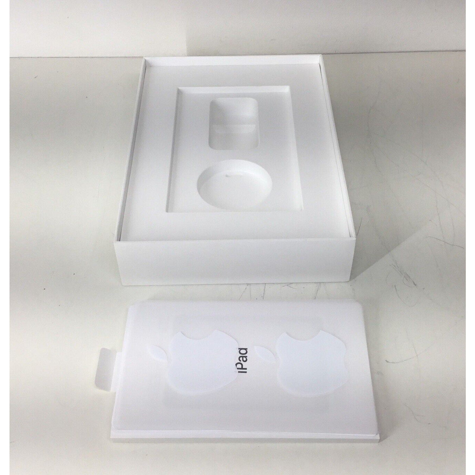 iPad 9th Generation Wi-Fi 64GB Silver BOX ONLY