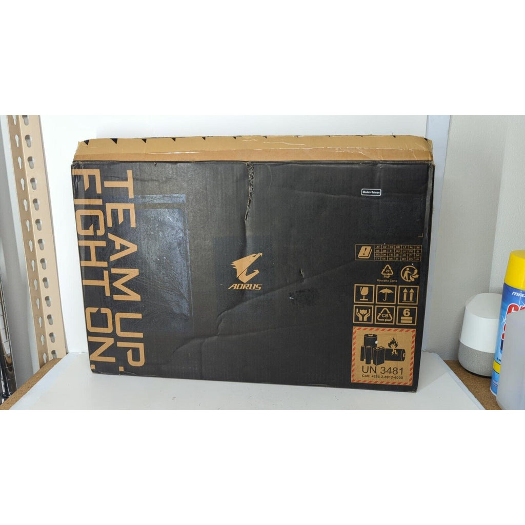 GIGABYTE AORUS 17X - i9-13900HX, 32GB RAM, RTX 4090, 2x 1TB SSD (AZF-B5US665SP)