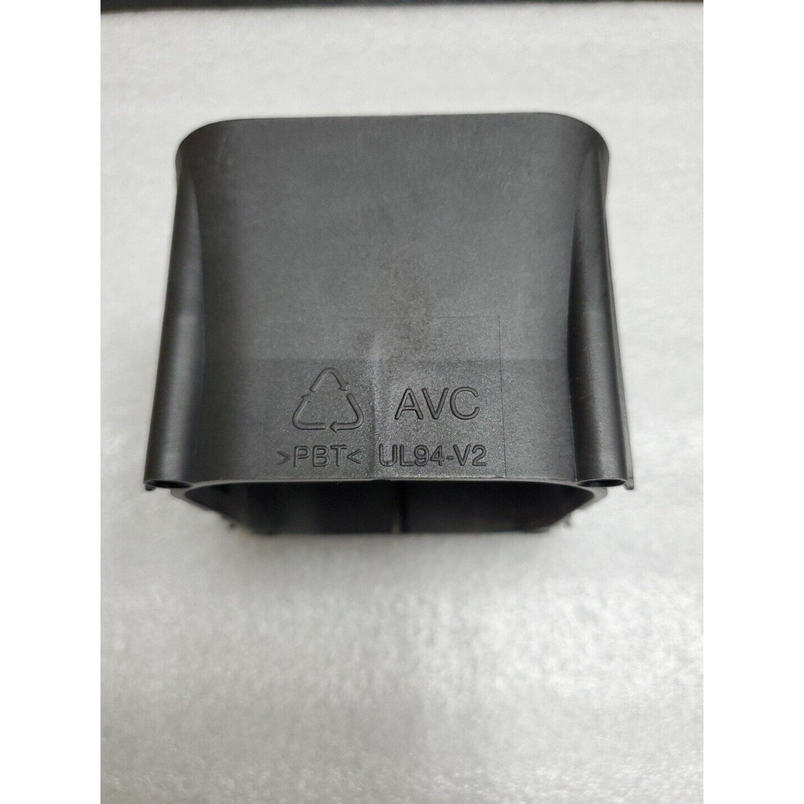 Gateway P4 Baffle UL94-V2