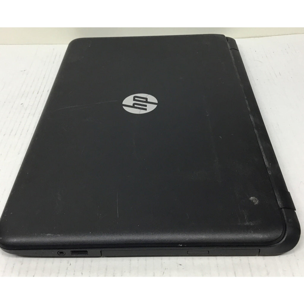 HP 15-F014WM 15.6" AMD A8-6410 4GB Ram No Adapter Bad Battery 640GB Parts Only