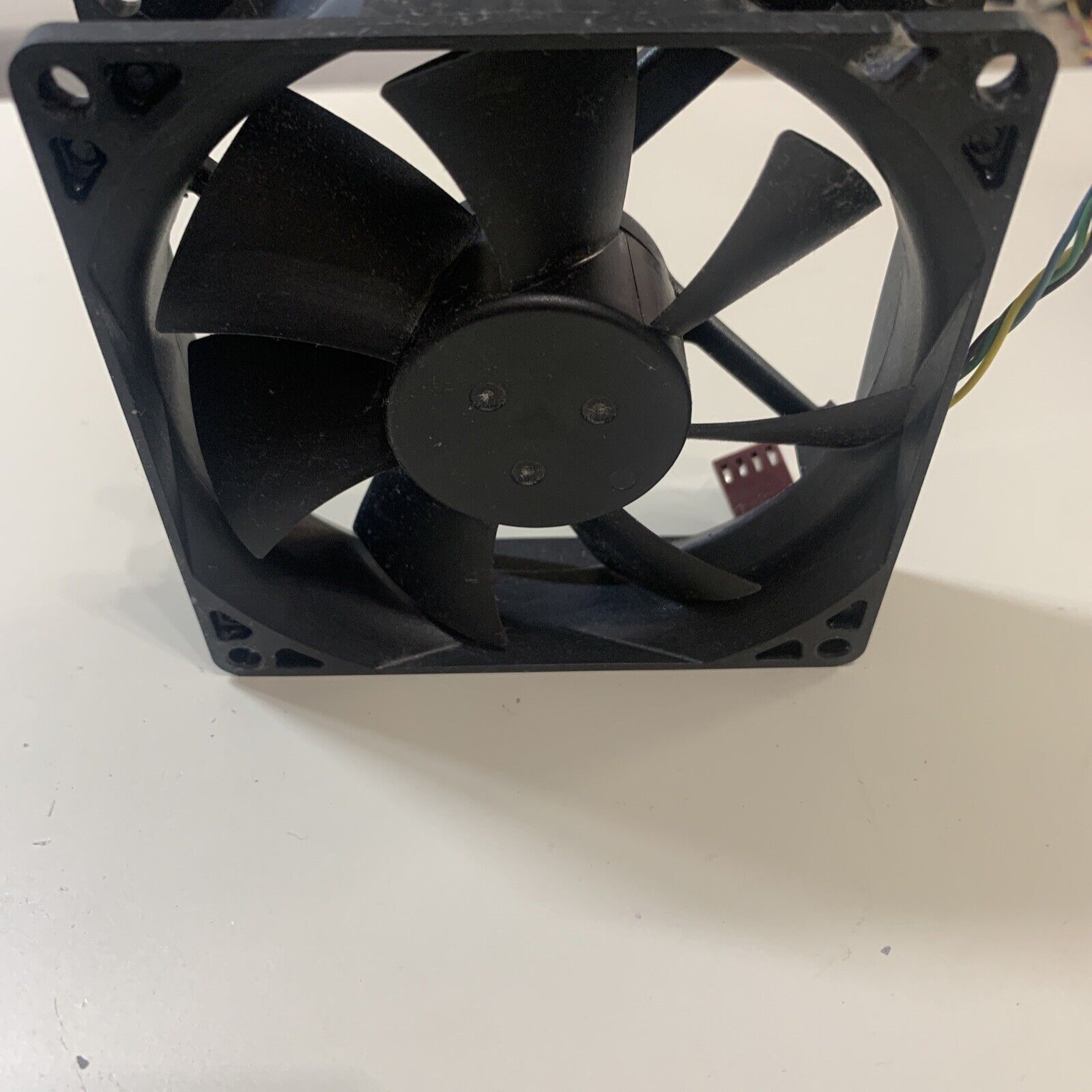 1pcs Foxconn PVA092G12H DC12V 0.40A 9025 PWM large air volume fan 4pin