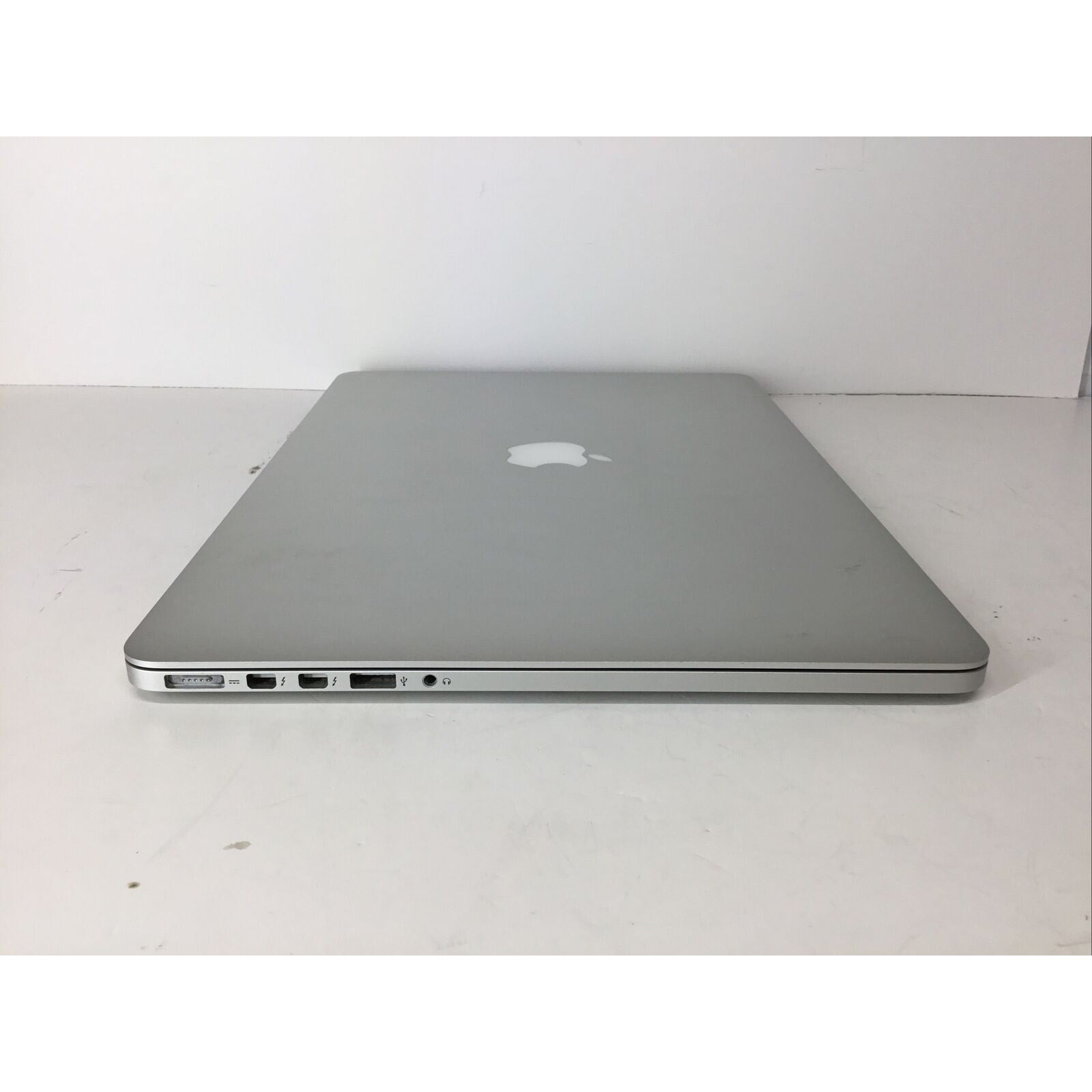 Macbook Pro 15" i7 2.5 GHz 16GB A1398- Working, Screen Flickers