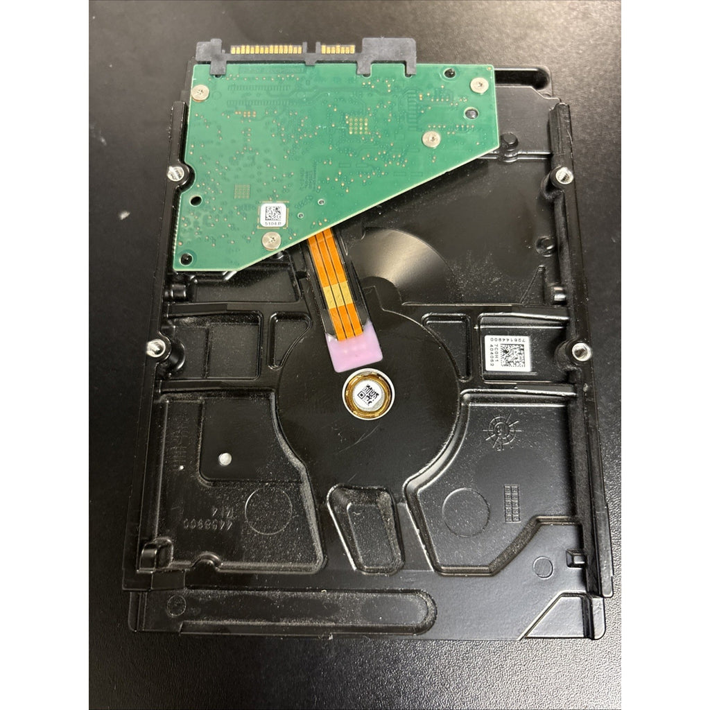 Seagate Barracuda ST8000DM004 8 TB 256M Cache 3.5 P/N: 2CX188-300 FW: 0001