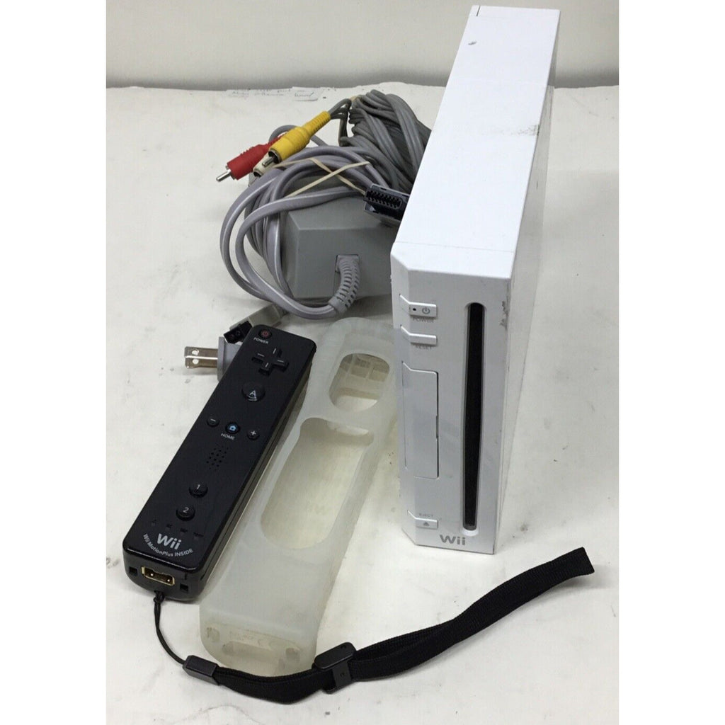 Nintendo Wii White Console With Wii Remote RVL-001 No sensor bar