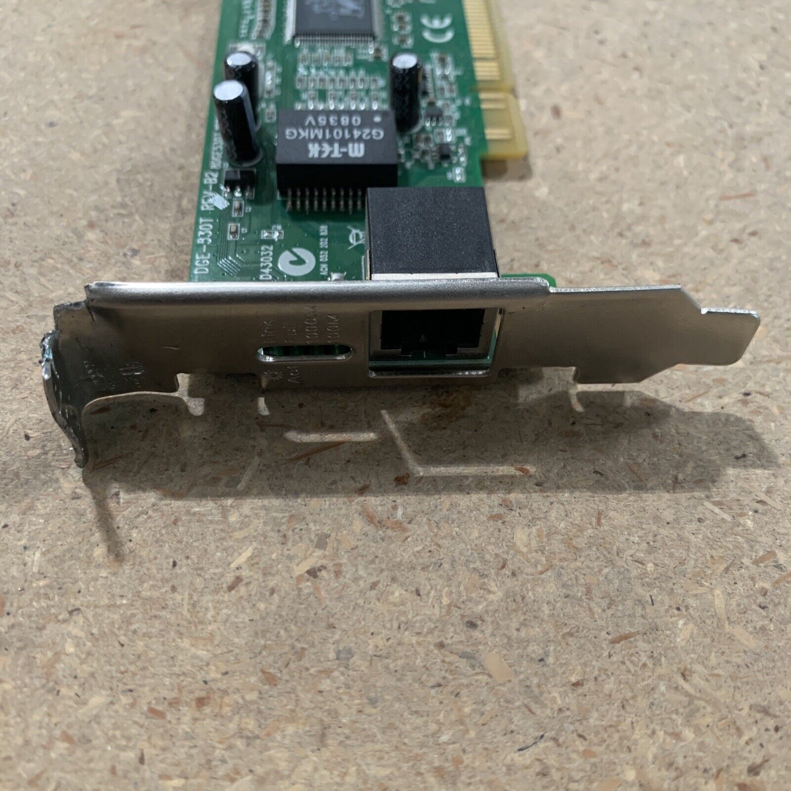 D-Link DGE-530T Gigabit Rj45 PCI Network Adapter - Low Profile - Damaged Bracket