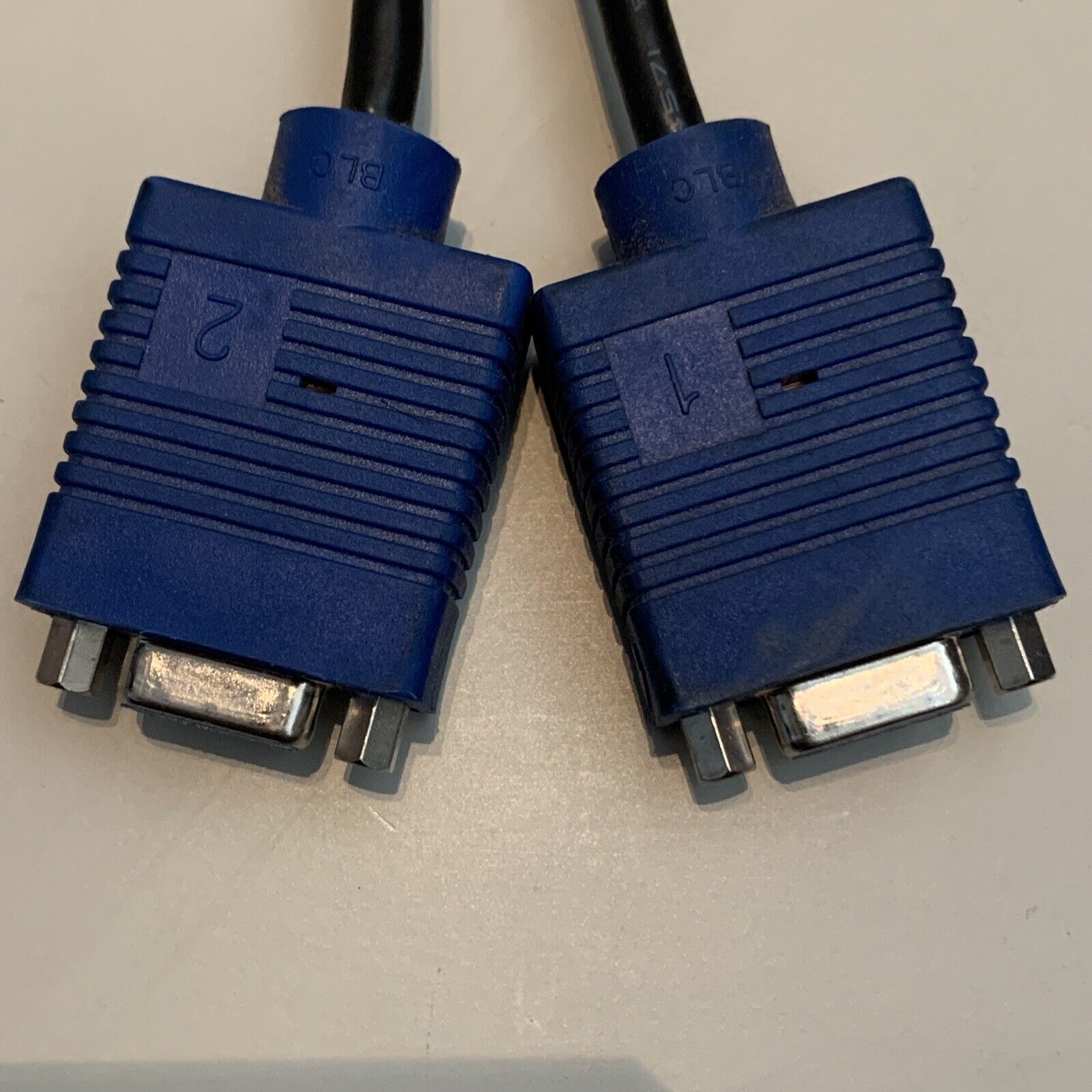 DELL DMS-59 MALE TO DOUBLE HD15 VGA/SVGA MONITOR Y-SPLITTER CABLE ASSEMBLY G9438