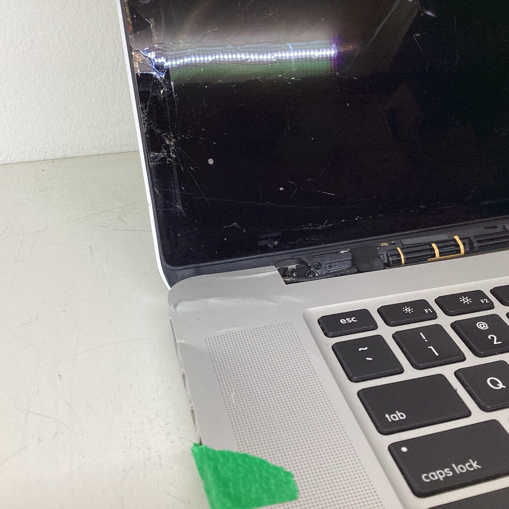 Apple MacBook Pro A1398 15" Intel Core i7 - For Parts