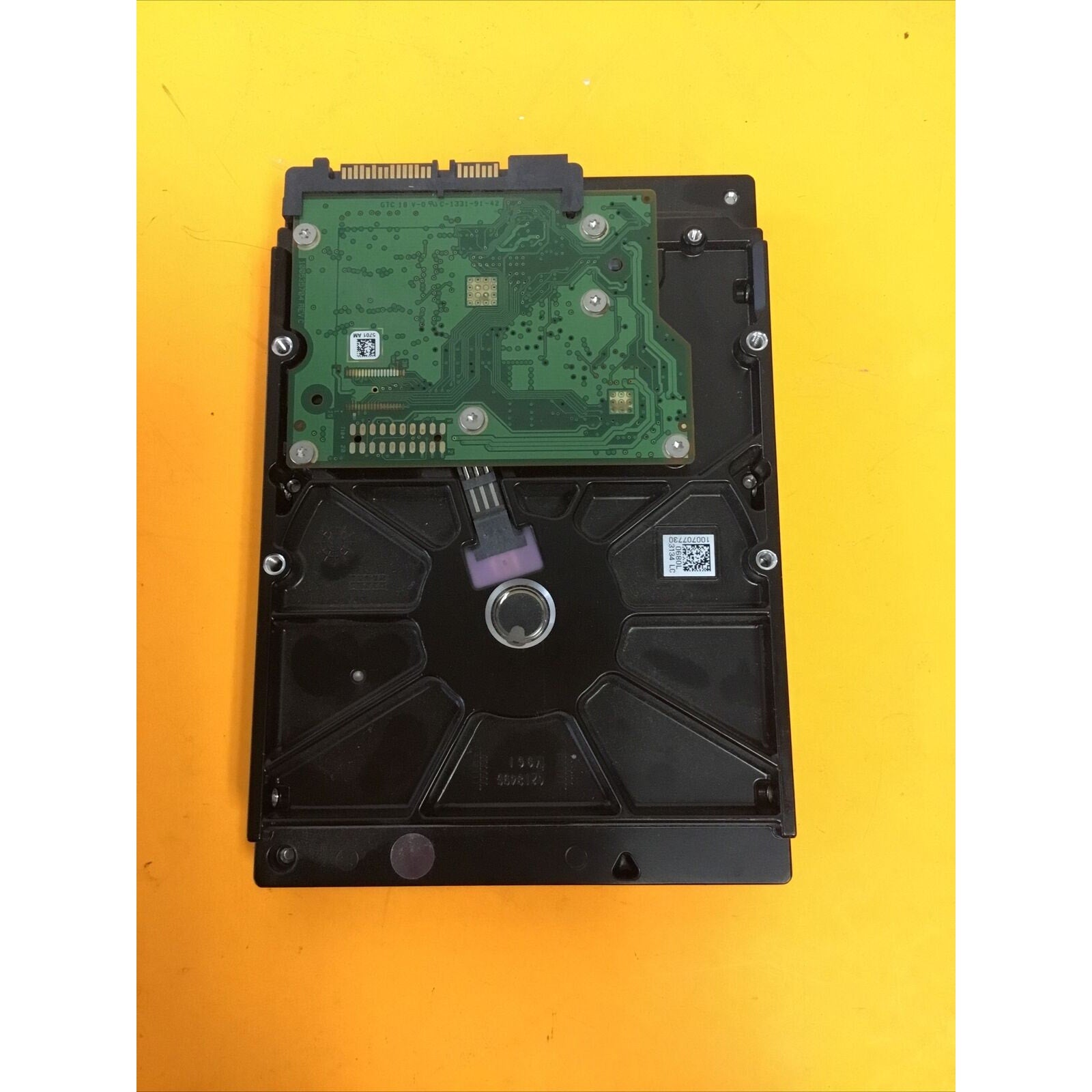 Seagate Barracuda ST500DM002 500GB SATA III 3.5" Hard Drive P/N: 1BD142-501