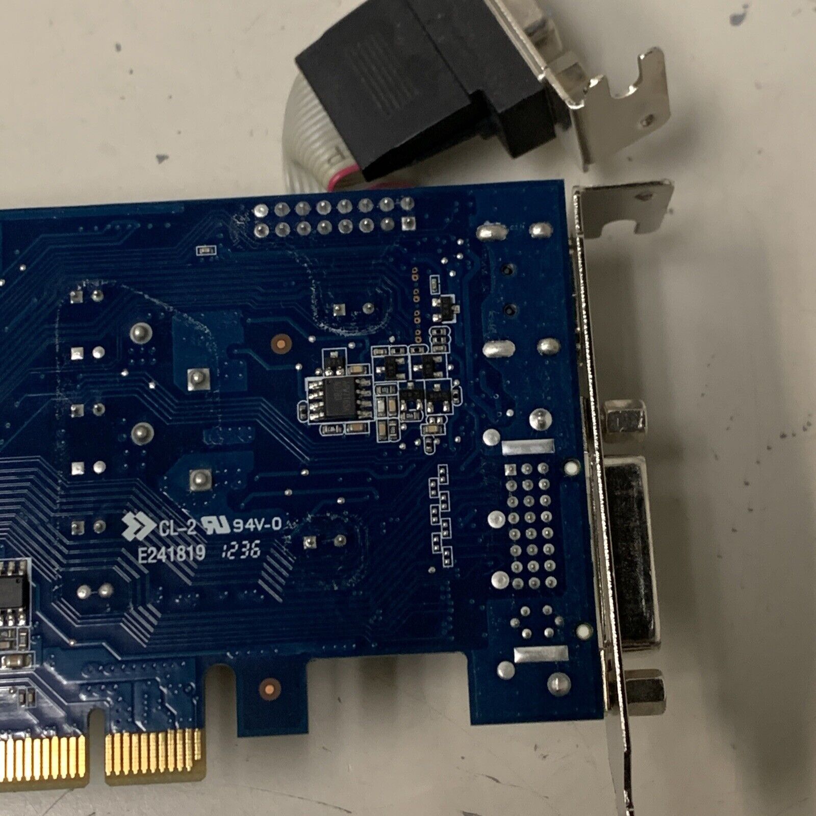 ASUS NVIDIA GeForce GT 210 1GB DDR3 PCIe Video Card EN210 SILENT/DI/1GD3/V2(LP)