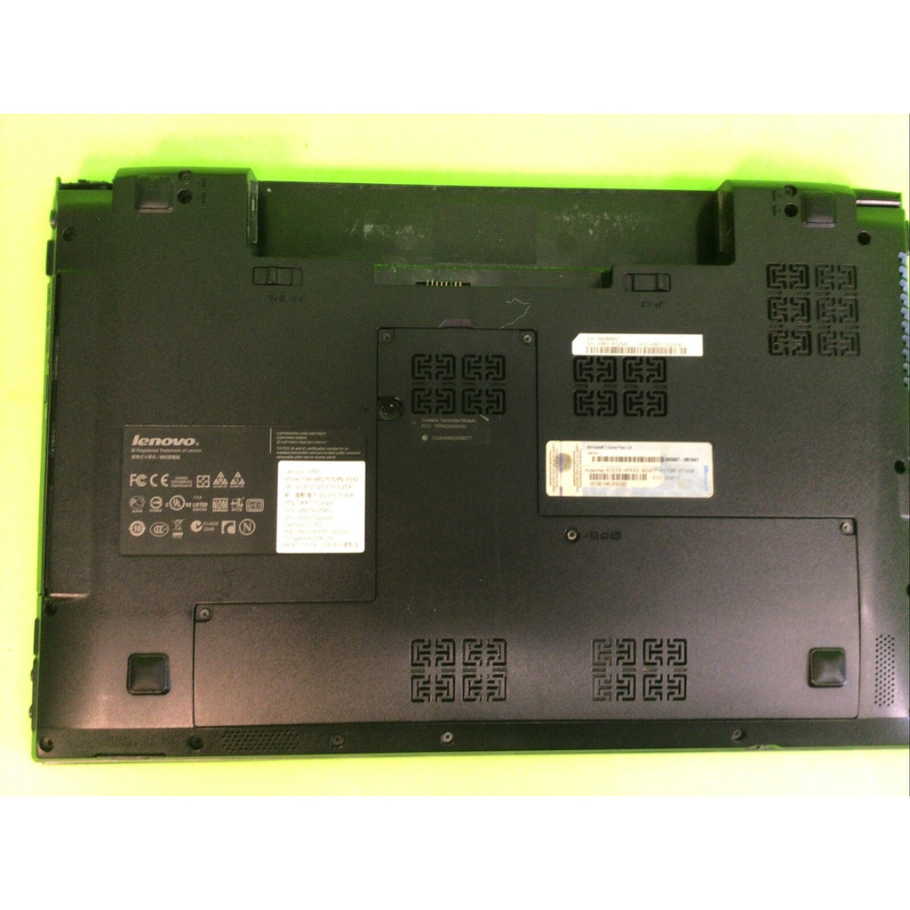 Lenovo V560, i3-M380 @2.53GHz, 4GB RAM, No HDD/OS, No Battery